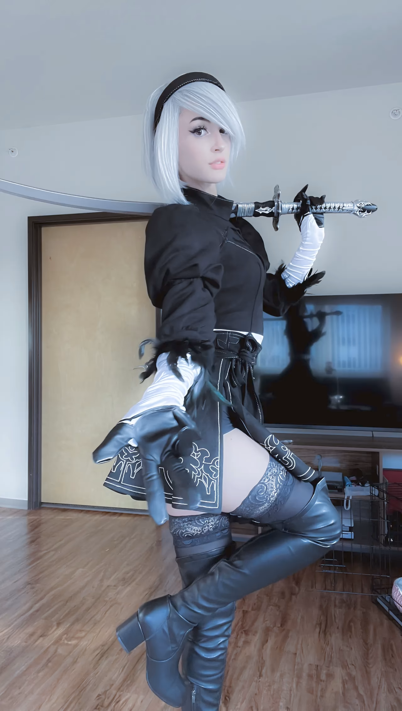1Kyle8 as 2B — cosplay photo 3 of 80