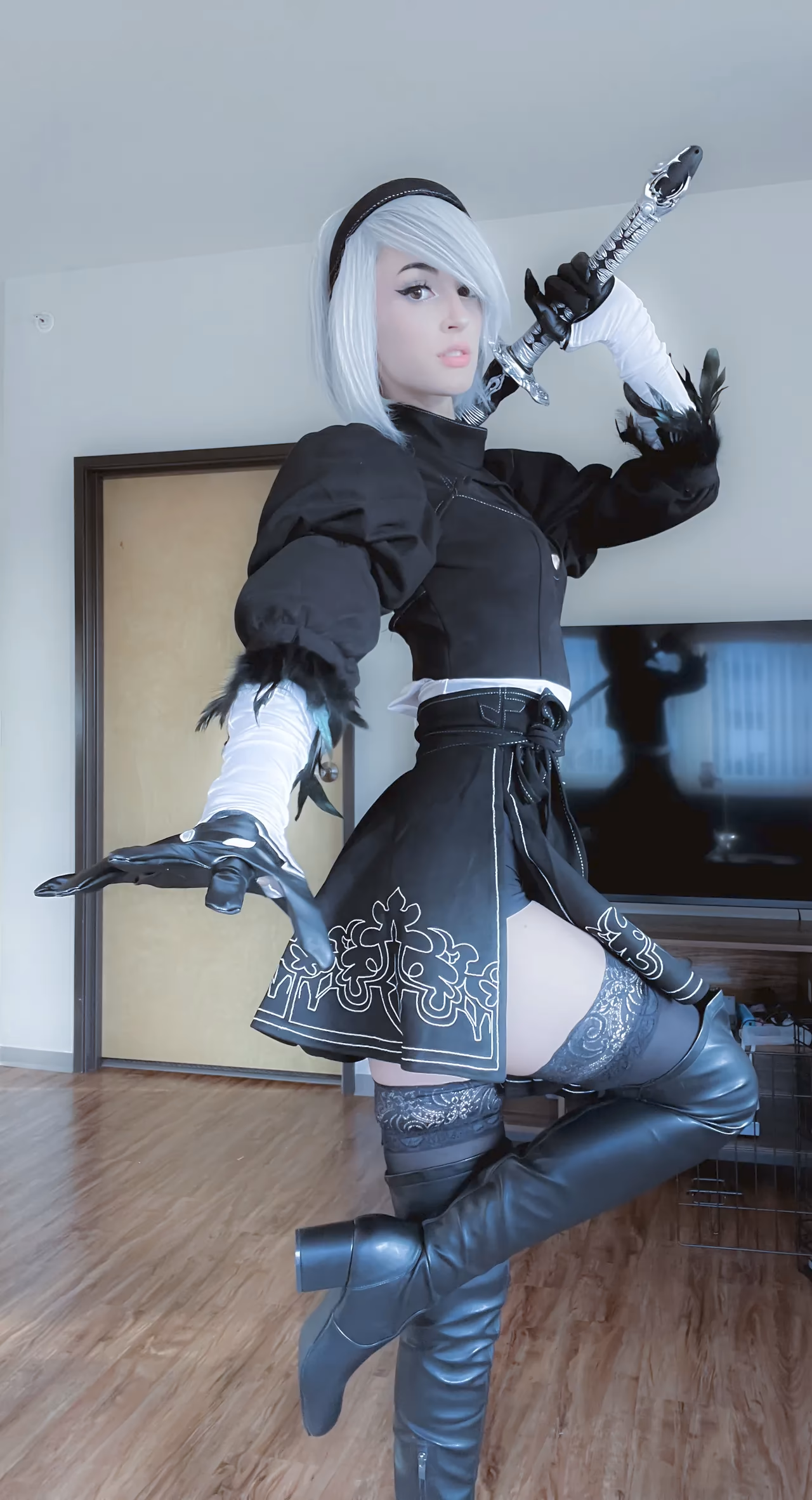 1Kyle8 as 2B — cosplay photo 4 of 80
