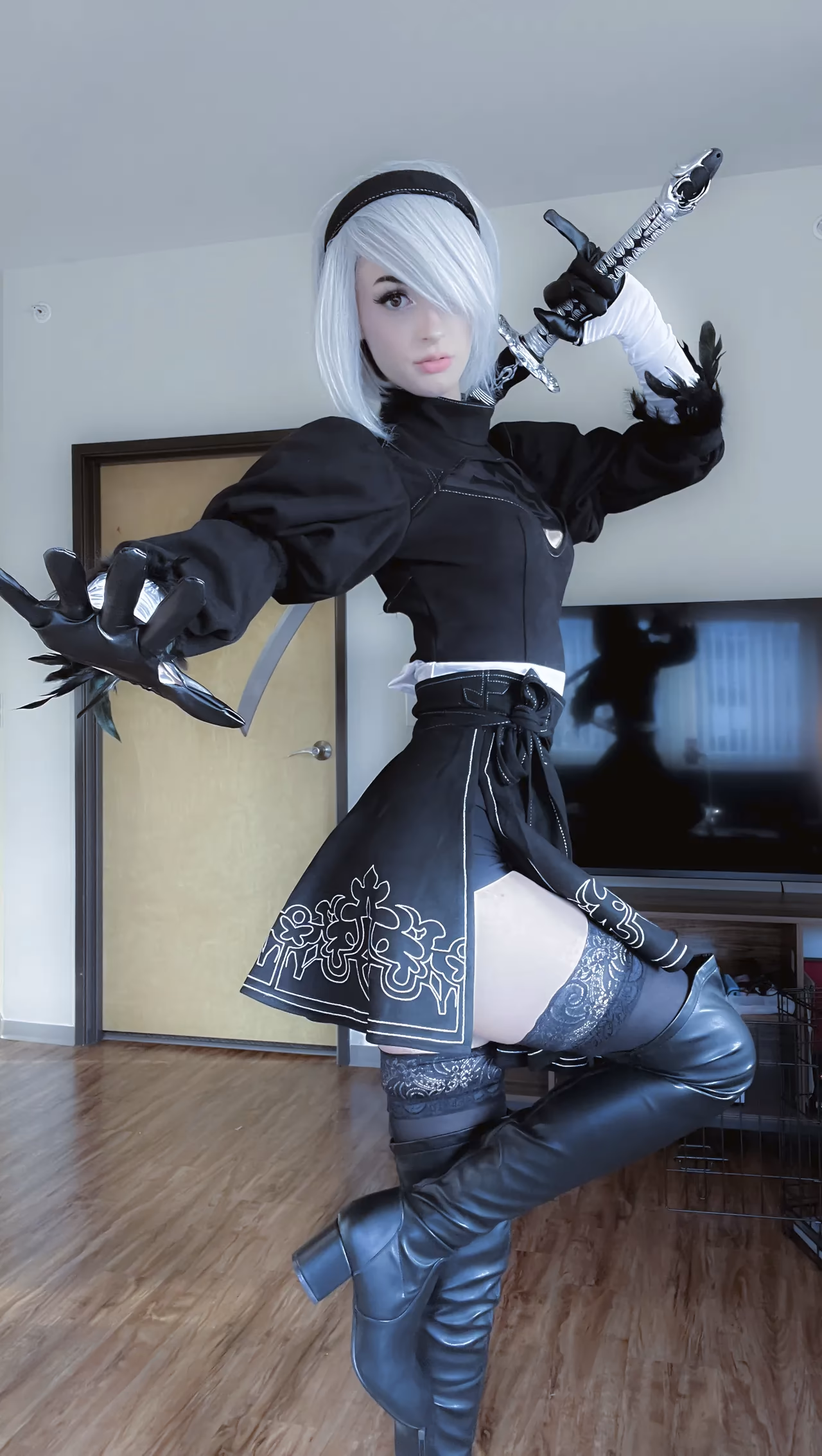 1Kyle8 as 2B — cosplay photo 7 of 80