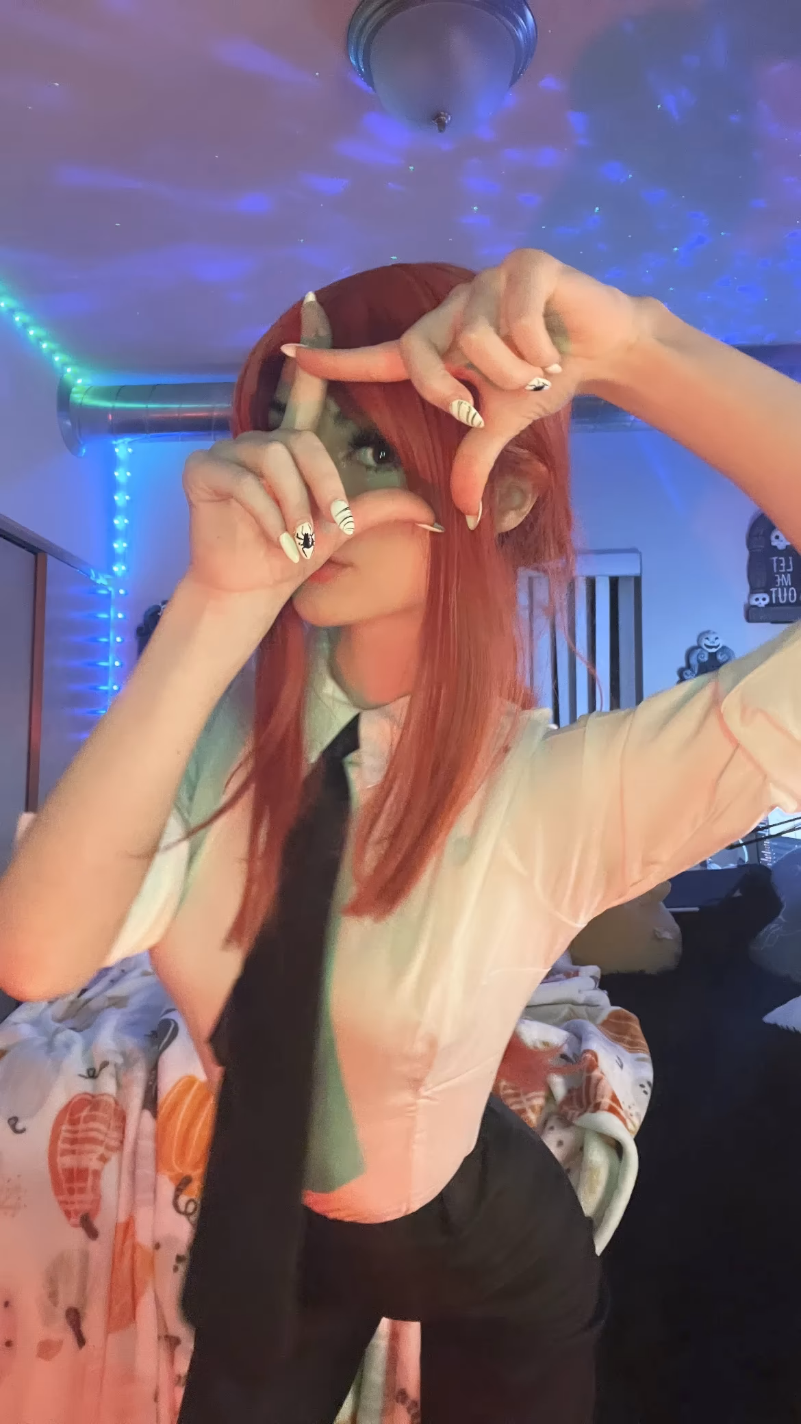 1Kyle8 as Makima — cosplay photo 13 of 18