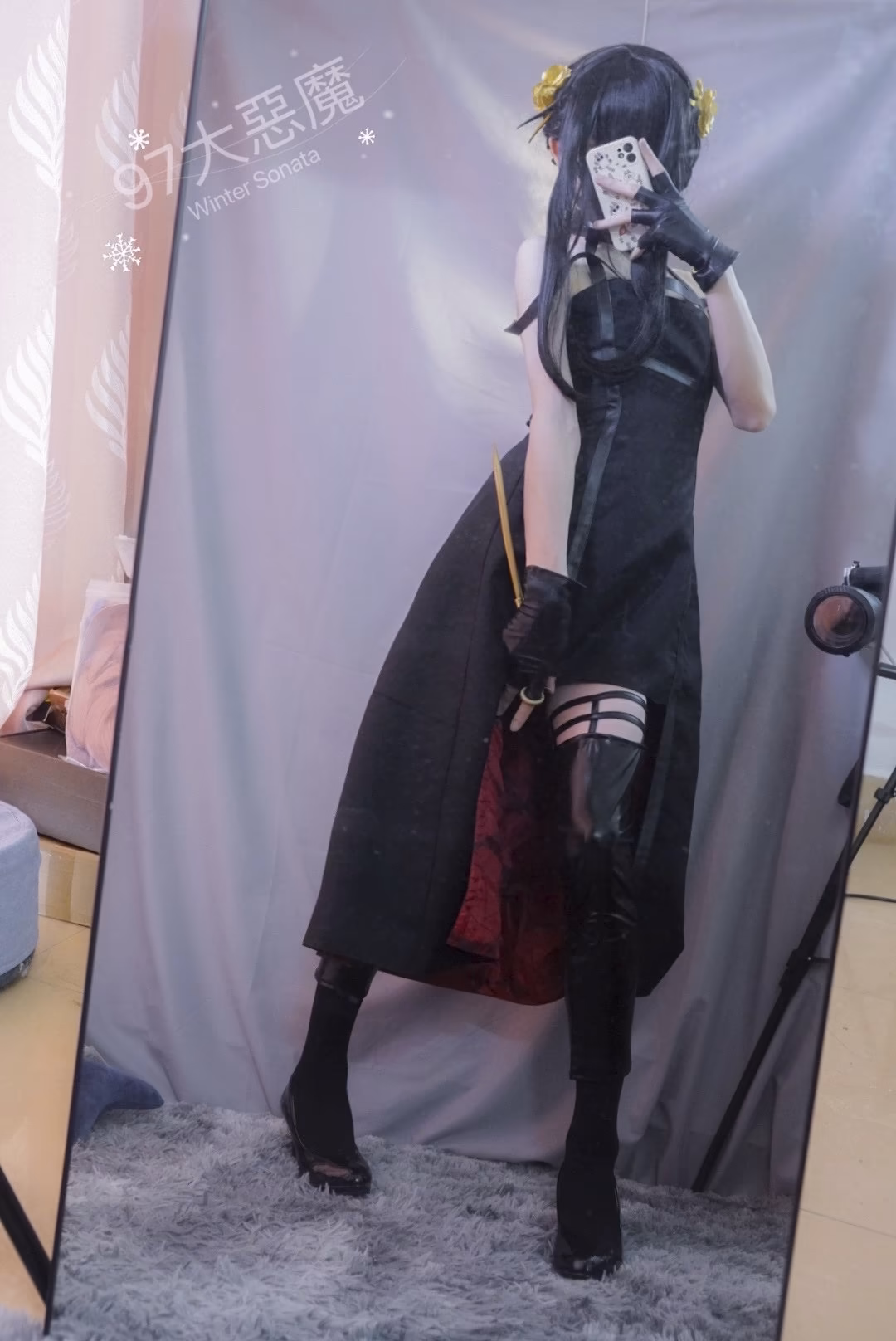 9797san as Yor Forger — cosplay photo 9 of 11