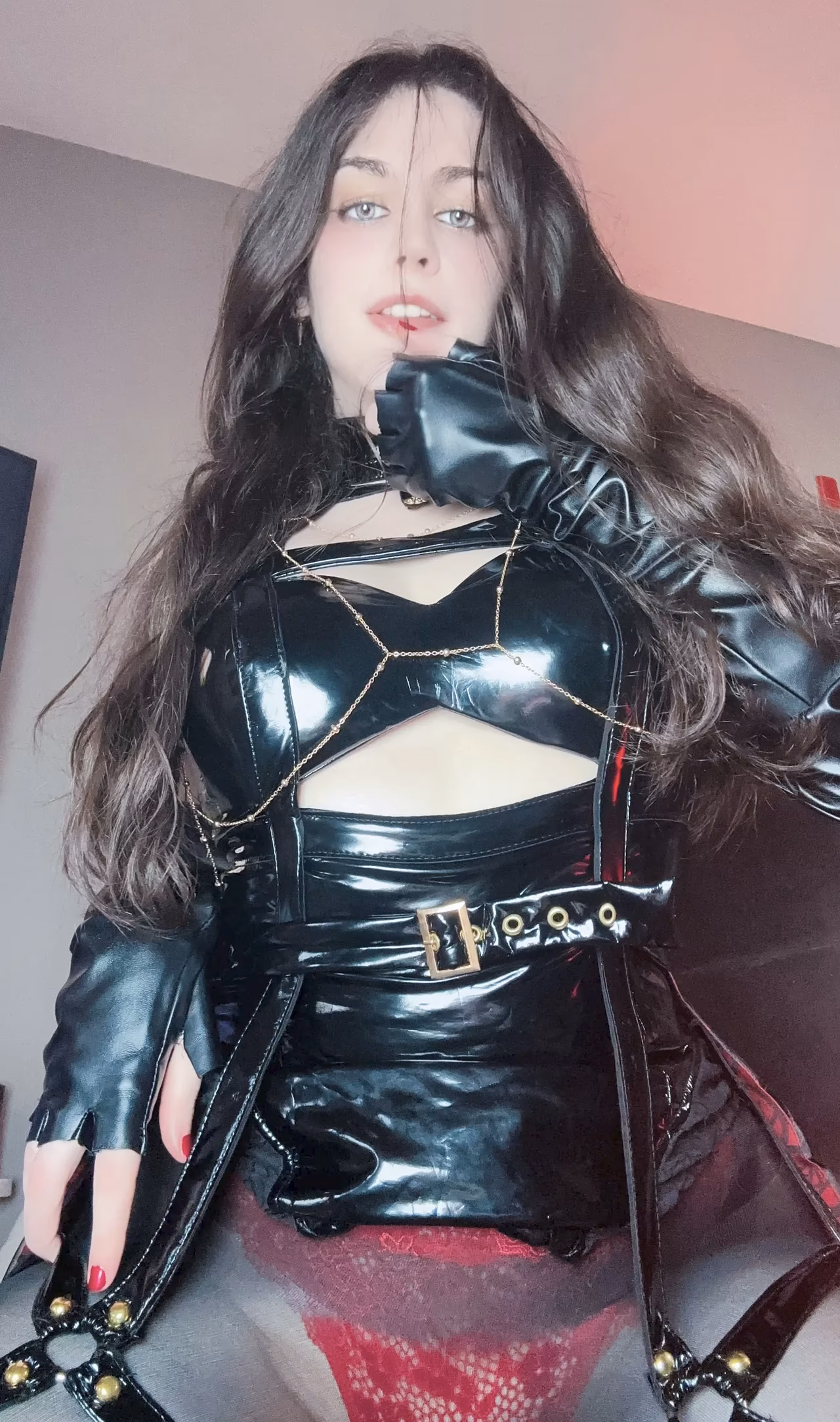 Adina Luna as Yor Forger — cosplay photo 12 of 40