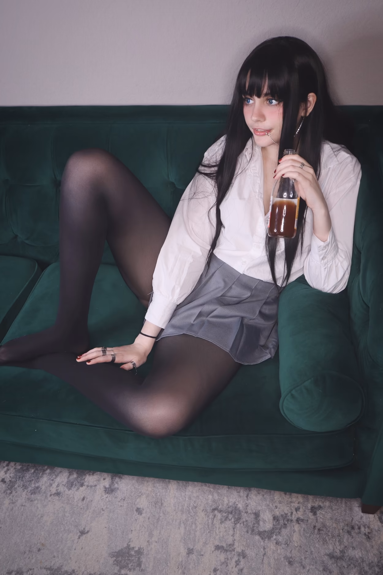 Adina Luna as Yumeko Jabami — cosplay photo 13 of 32