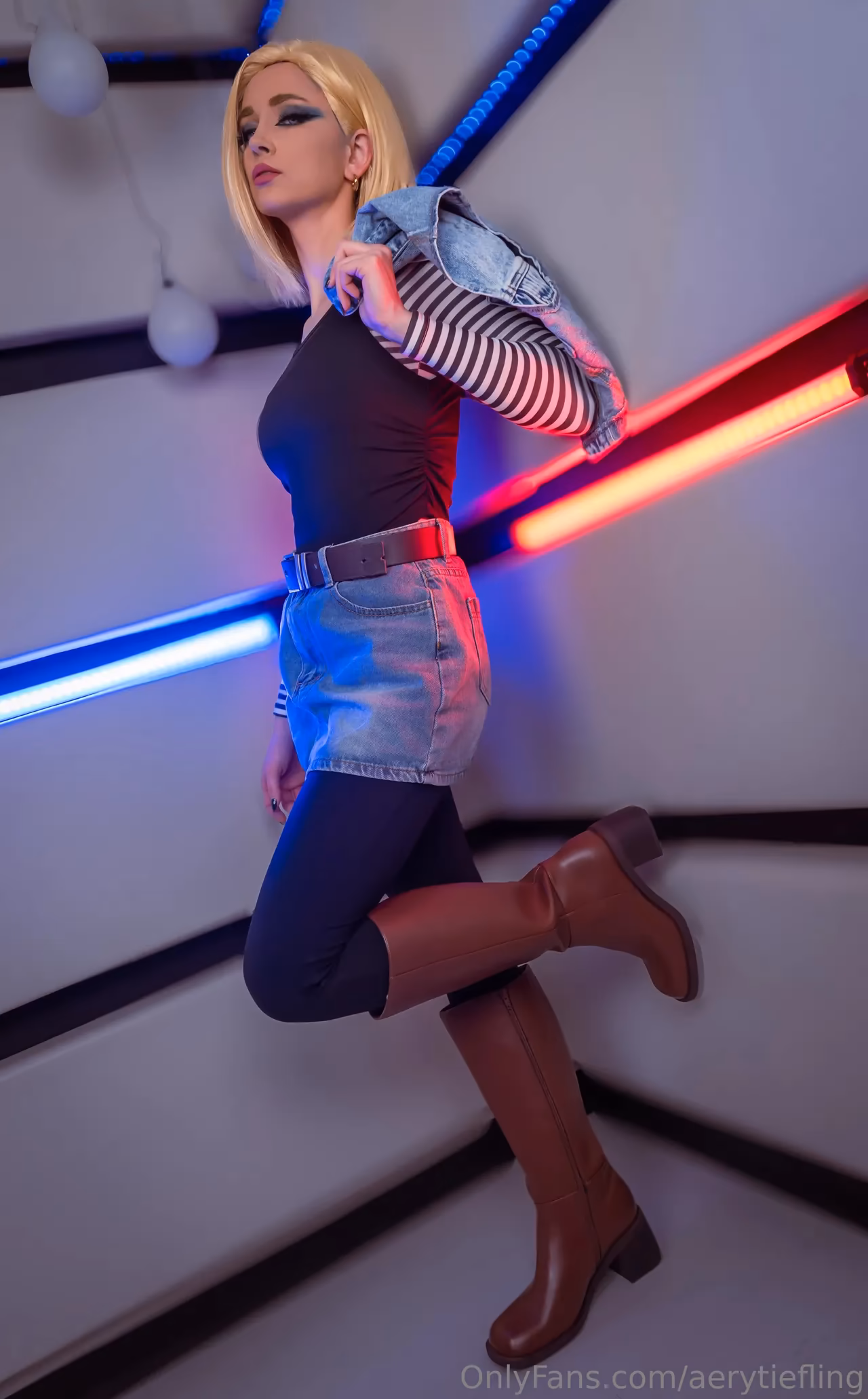 Aery Tiefling as Android 18 — cosplay photo 8 of 63