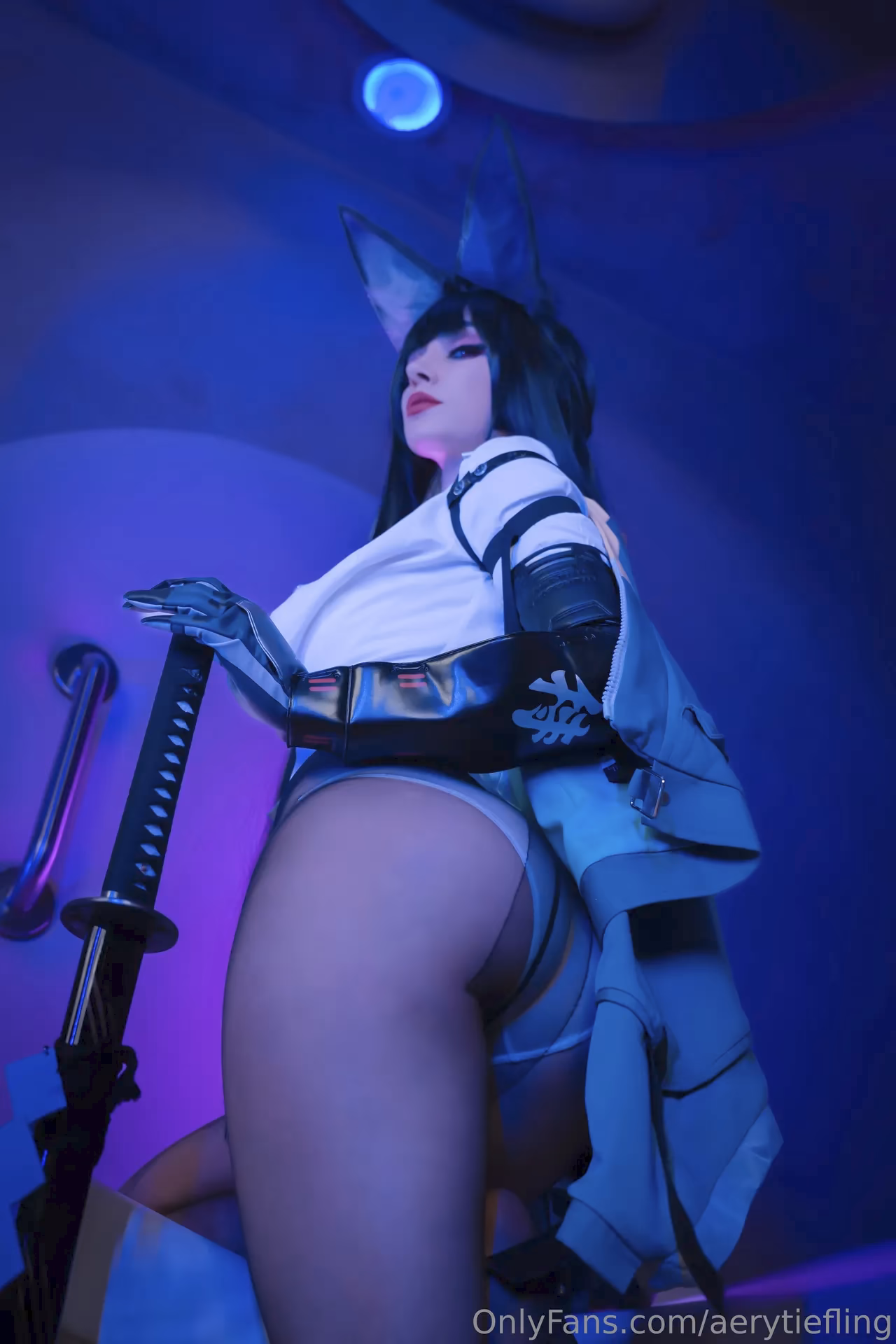 Aery Tiefling as Hoshimi Miyabi — cosplay photo 18 of 76