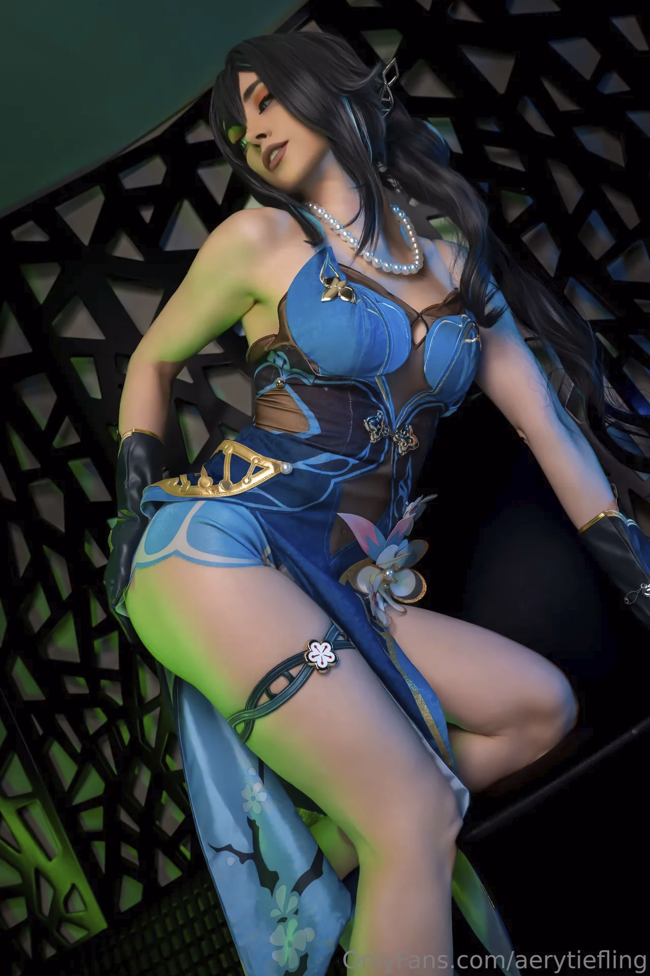 Aery Tiefling as Ruan Mei — cosplay photo 22 of 56