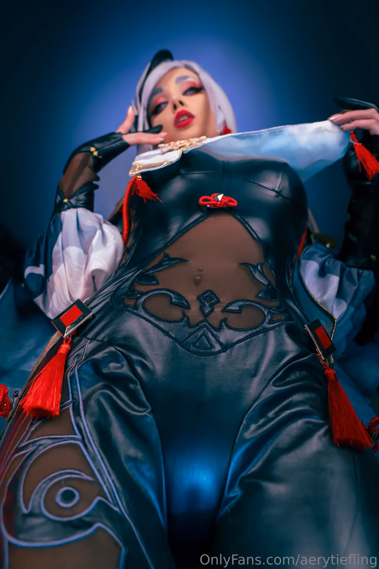Aery Tiefling as Shenhe — cosplay photo 13 of 59