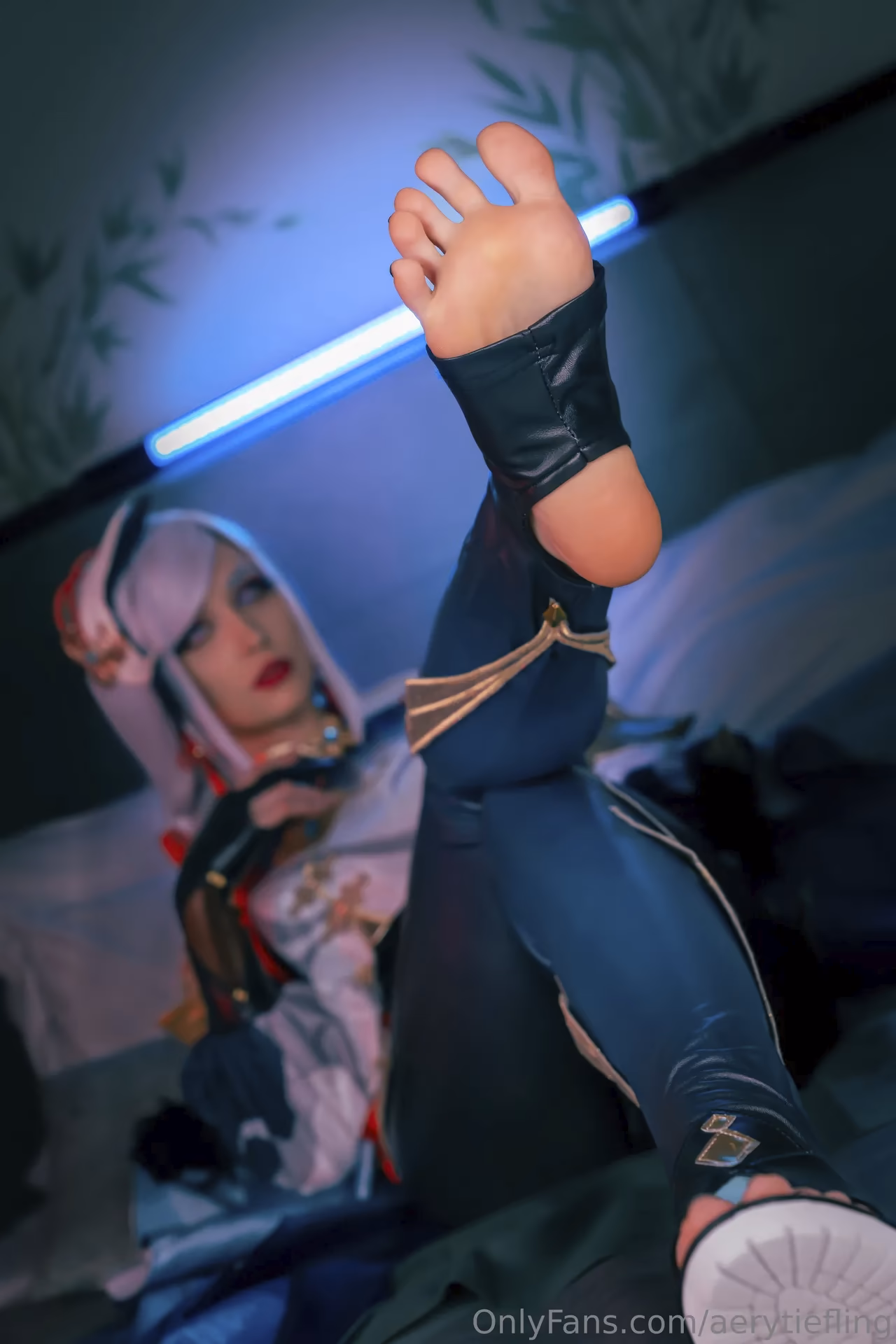 Aery Tiefling as Shenhe — cosplay photo 18 of 59