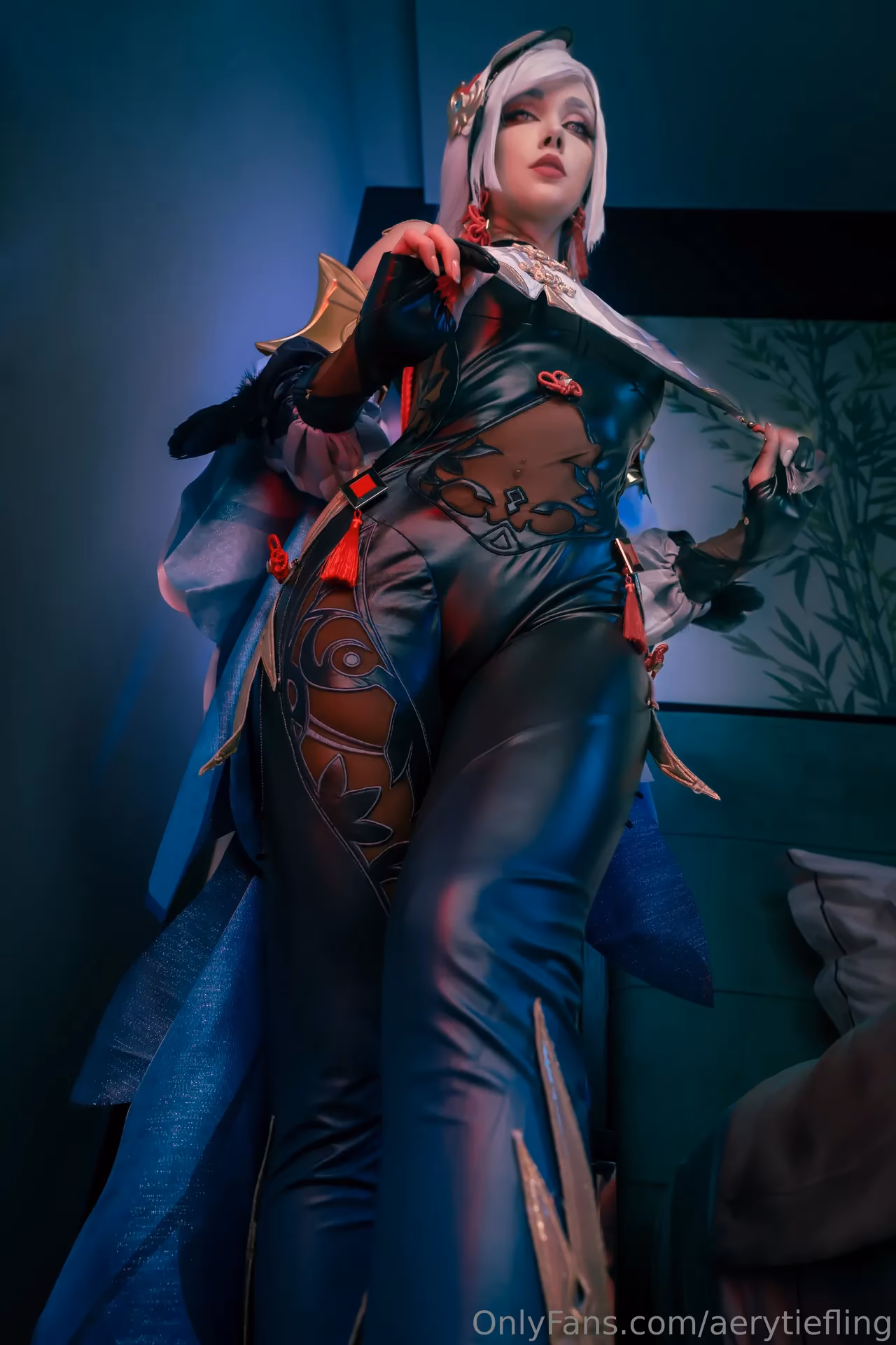 Aery Tiefling as Shenhe — cosplay photo 3 of 59