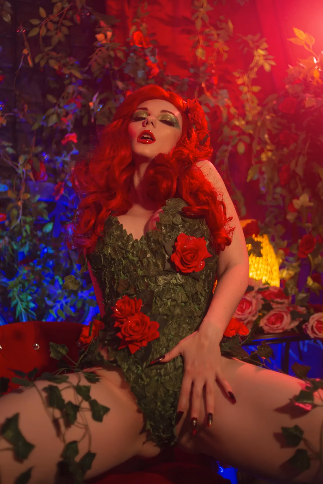 AGflower as Poison Ivy — cosplay photo 15 of 69