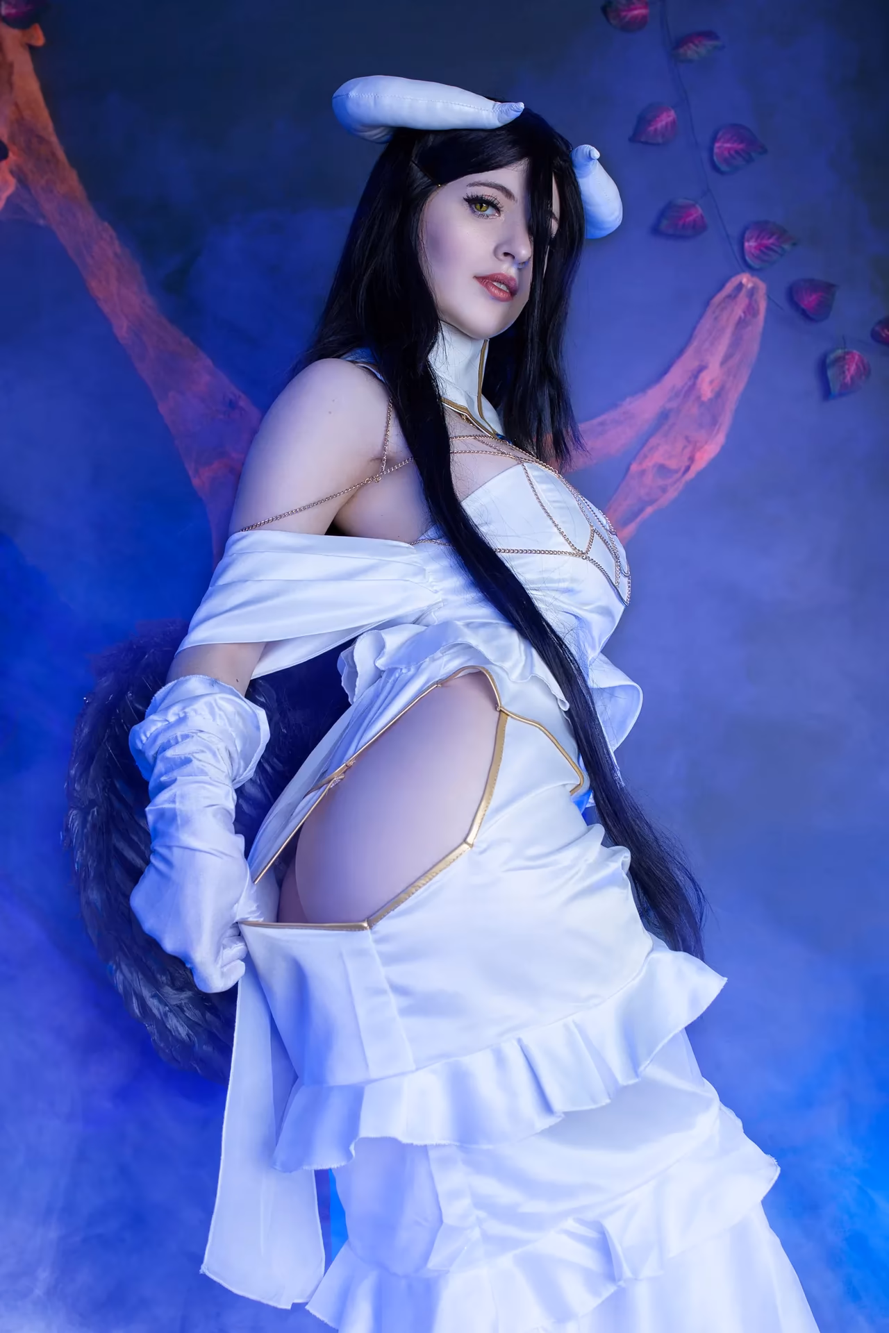 Agos Ashford as Albedo — cosplay photo 5 of 31