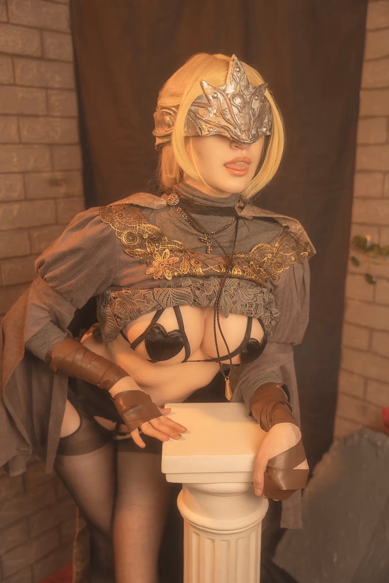 Agos Ashford as Fire Keeper — cosplay photo 8 of 33