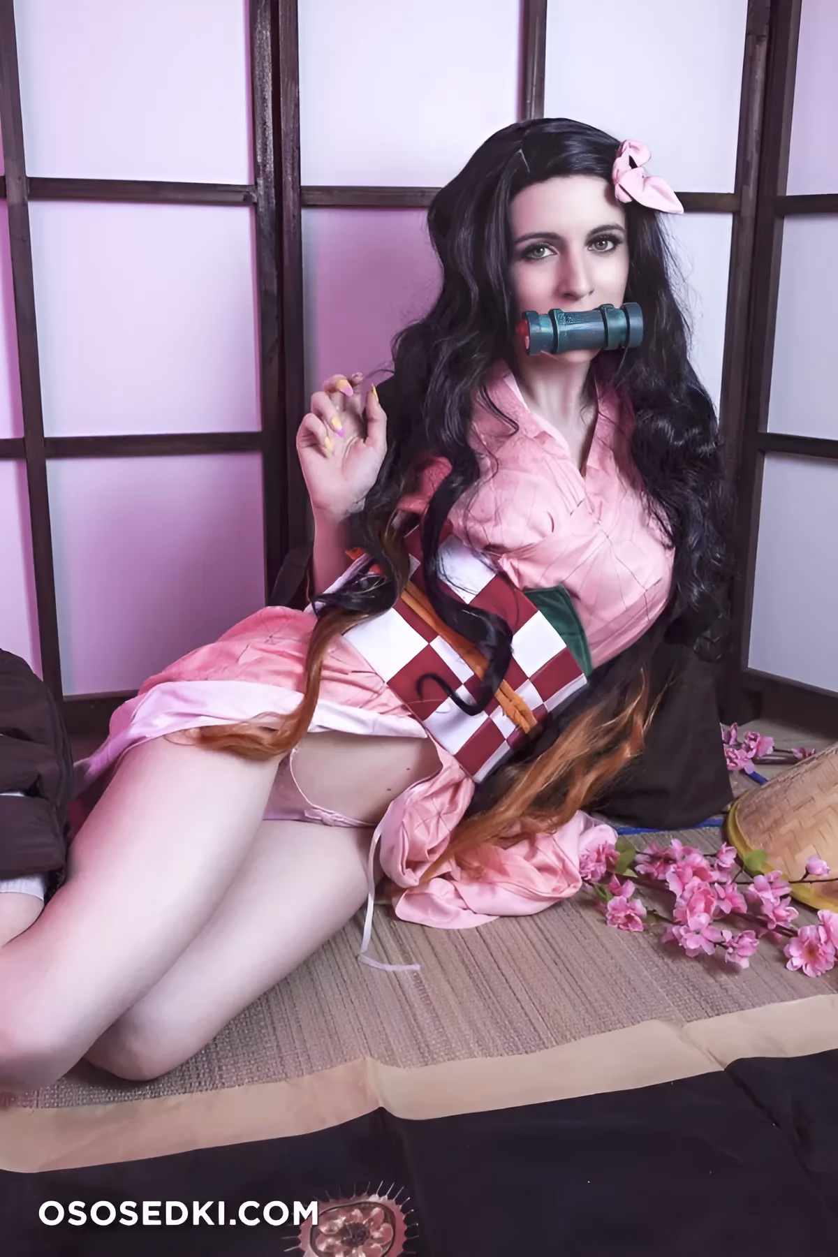 Agos Ashford as Nezuko Kamado — cosplay photo 3 of 33