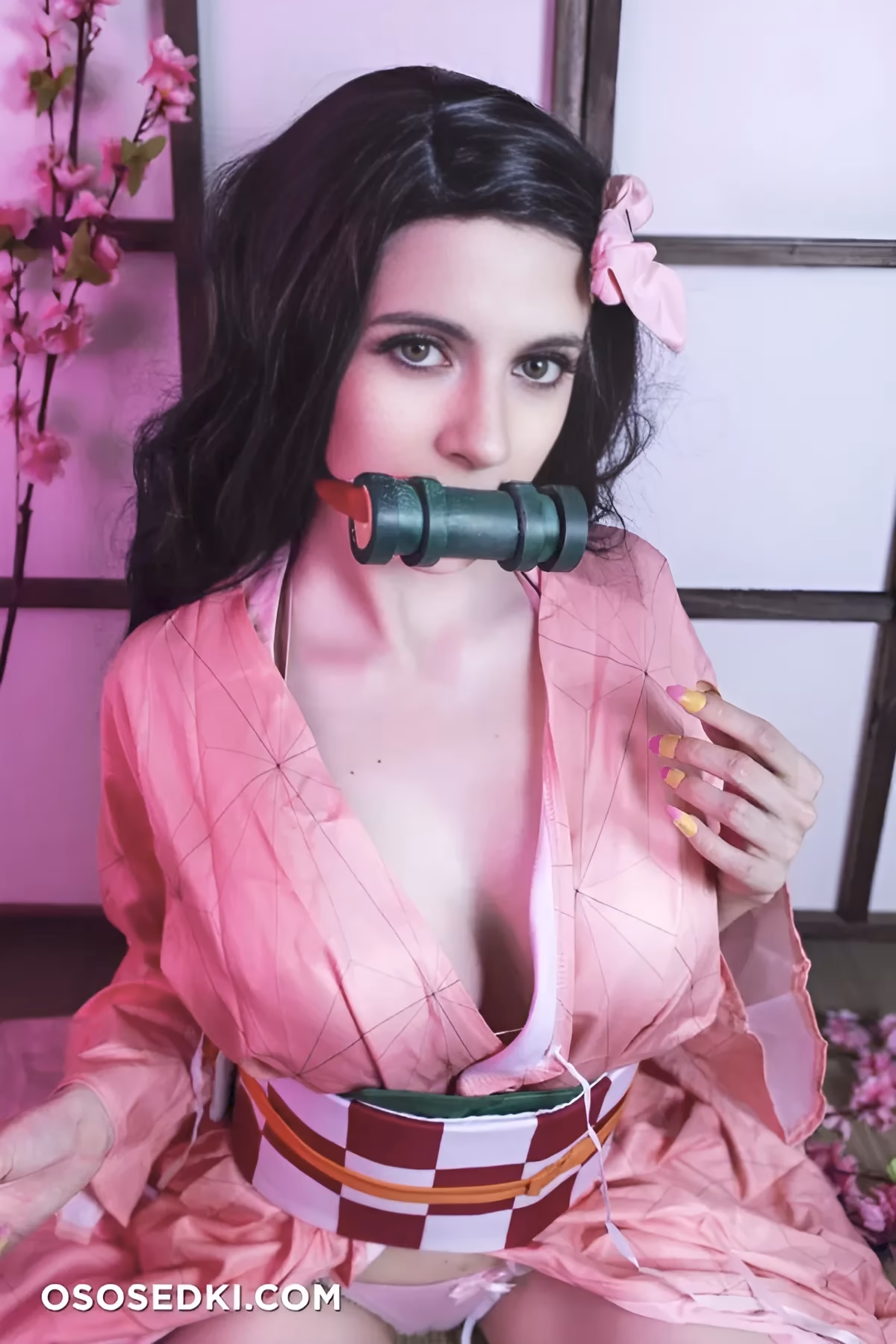 Agos Ashford as Nezuko Kamado — cosplay photo 7 of 33