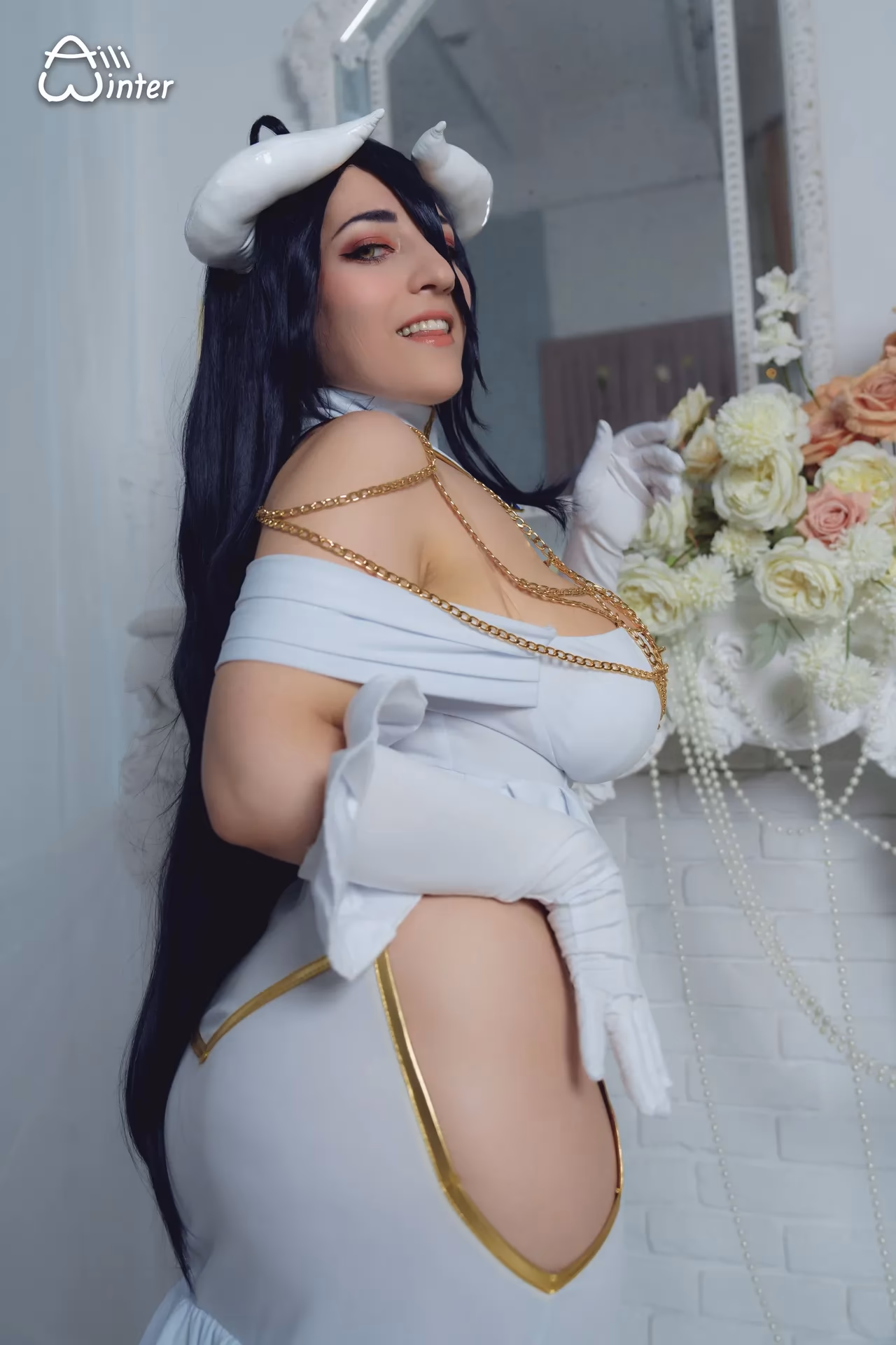 Aili Winter as Albedo — cosplay photo 22 of 27