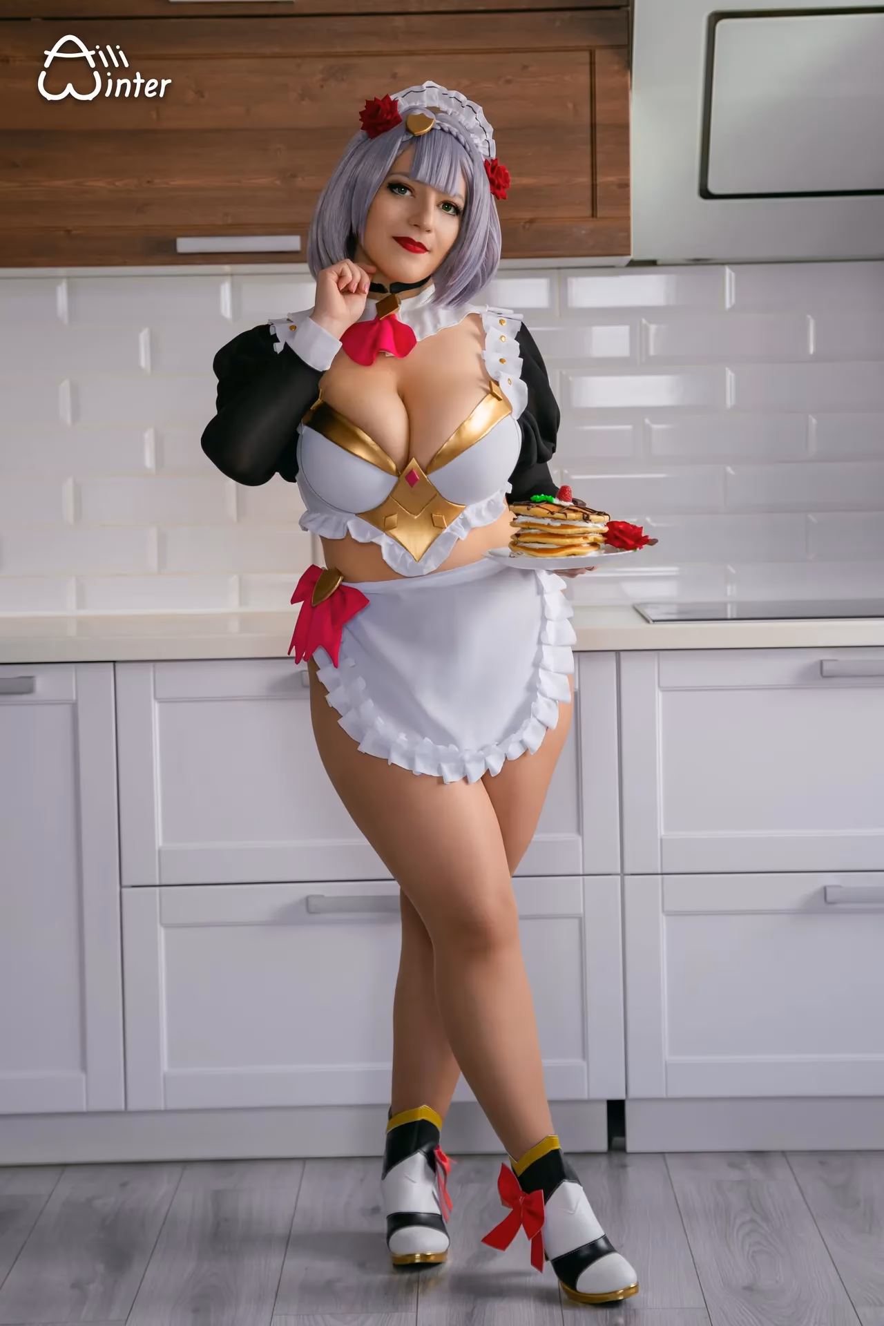 Aili Winter as Noelle — cosplay photo 13 of 36
