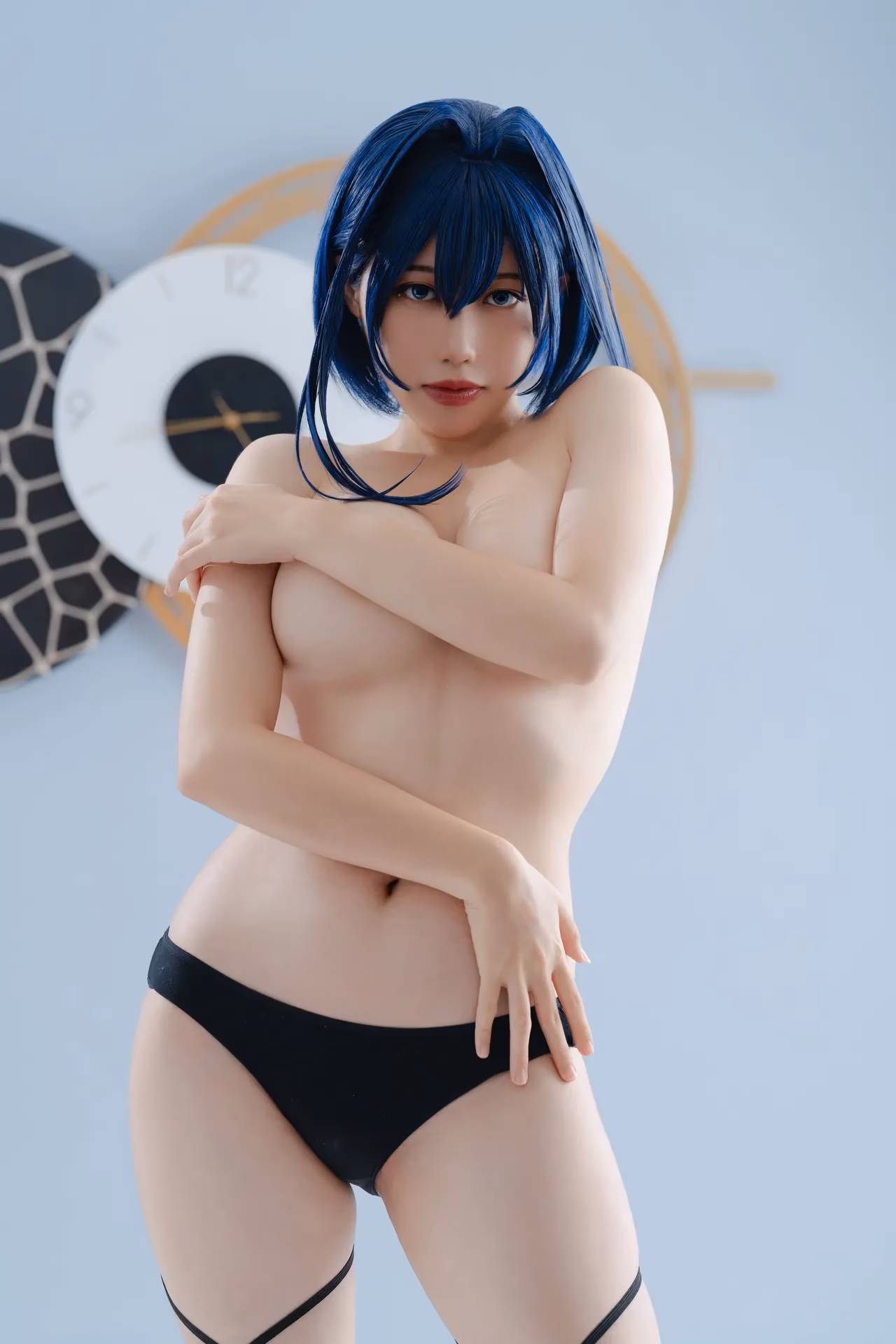 Ain Nguyen as Ouro Kronii — cosplay photo 4 of 10