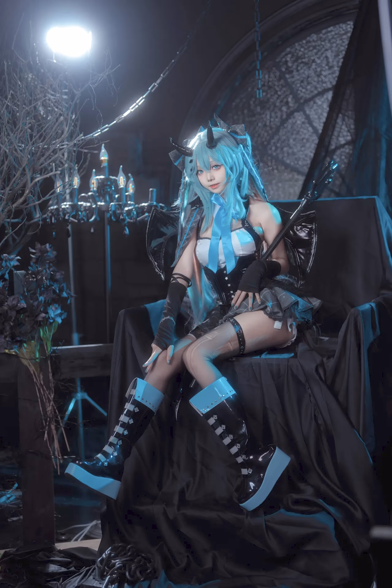 Aiwest as Hatsune Miku — cosplay photo 14 of 26