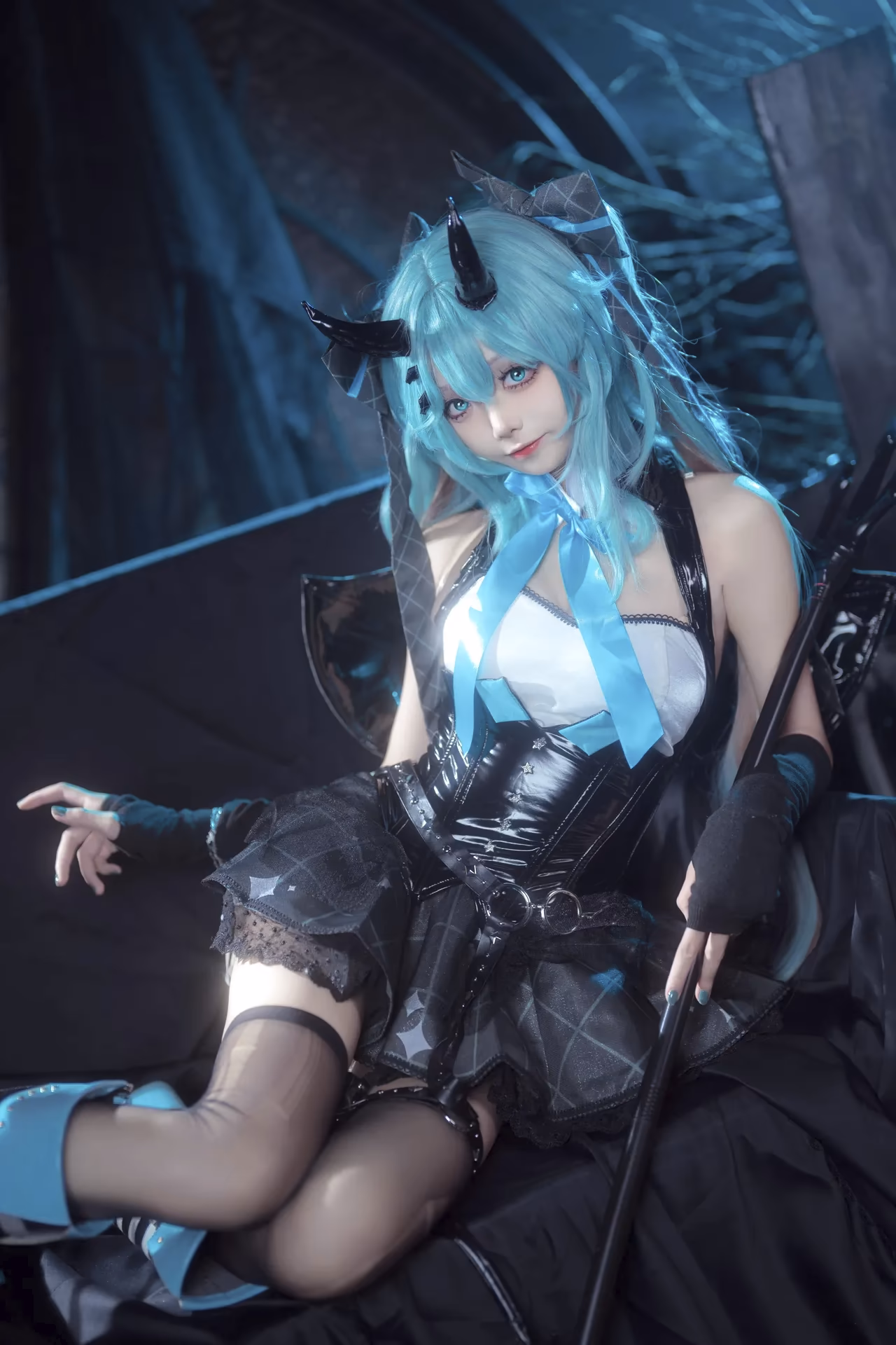 Aiwest as Hatsune Miku — cosplay photo 20 of 26