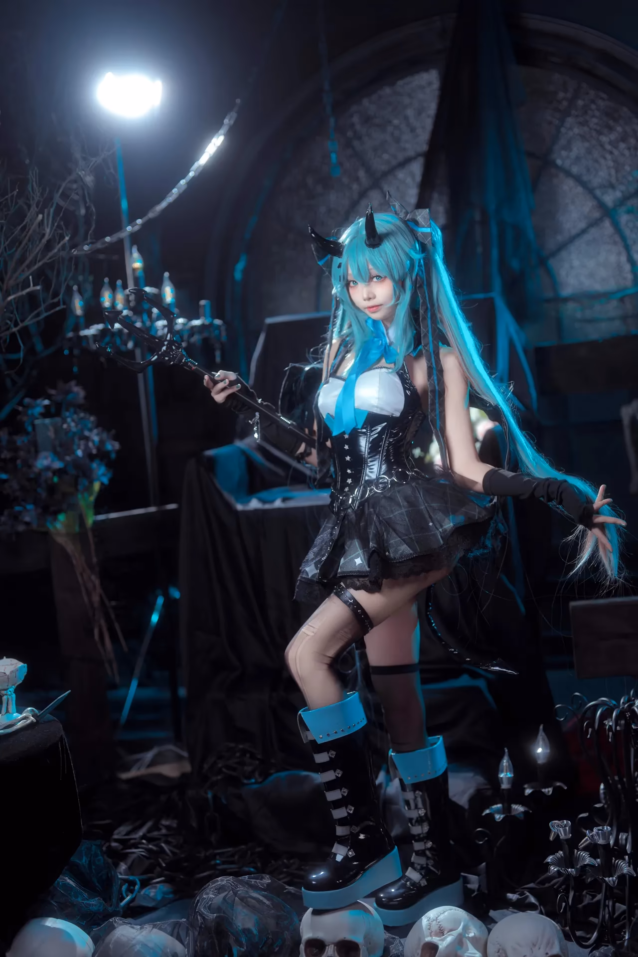 Aiwest as Hatsune Miku — cosplay photo 23 of 26