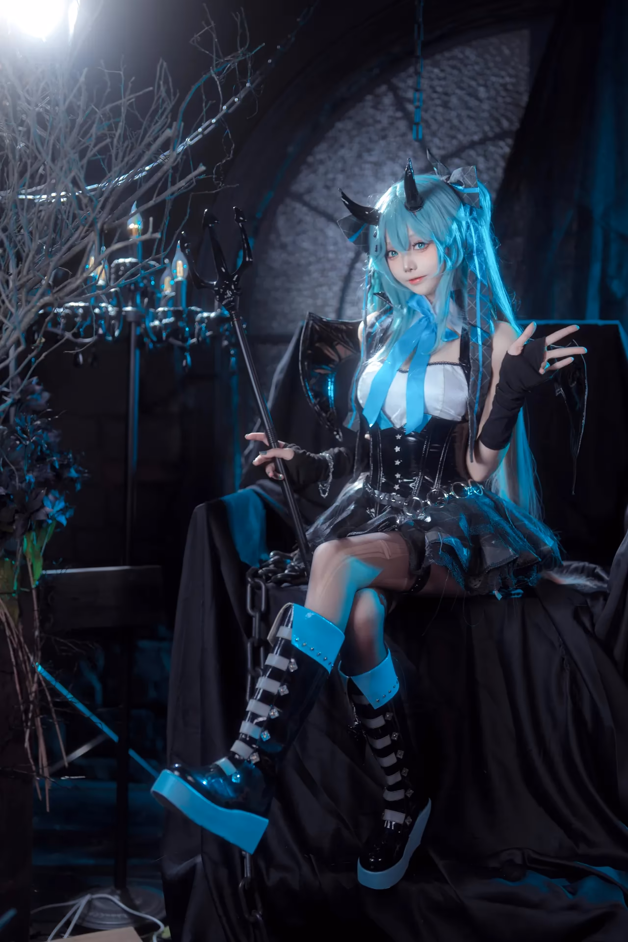 Aiwest as Hatsune Miku — cosplay photo 3 of 26