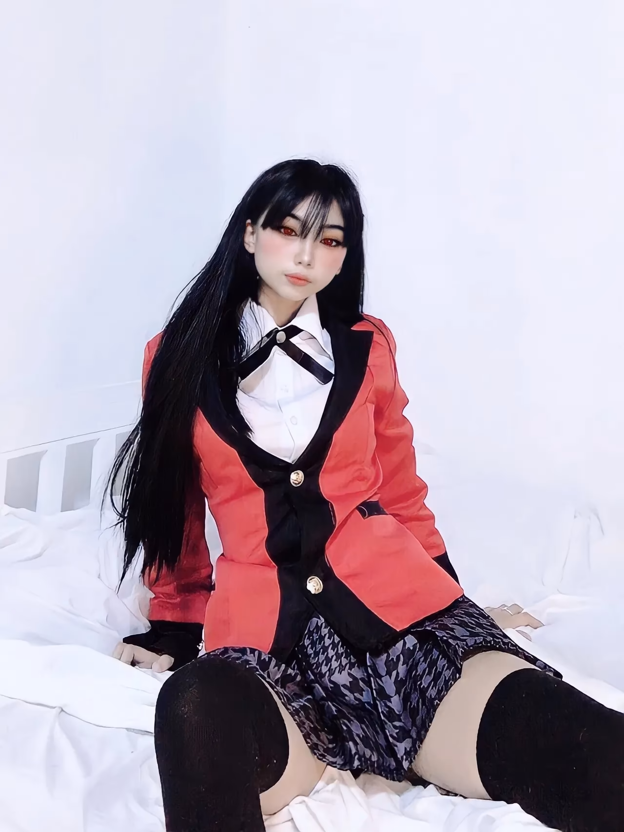 Akari as Yumeko Jabami — cosplay photo 4 of 10