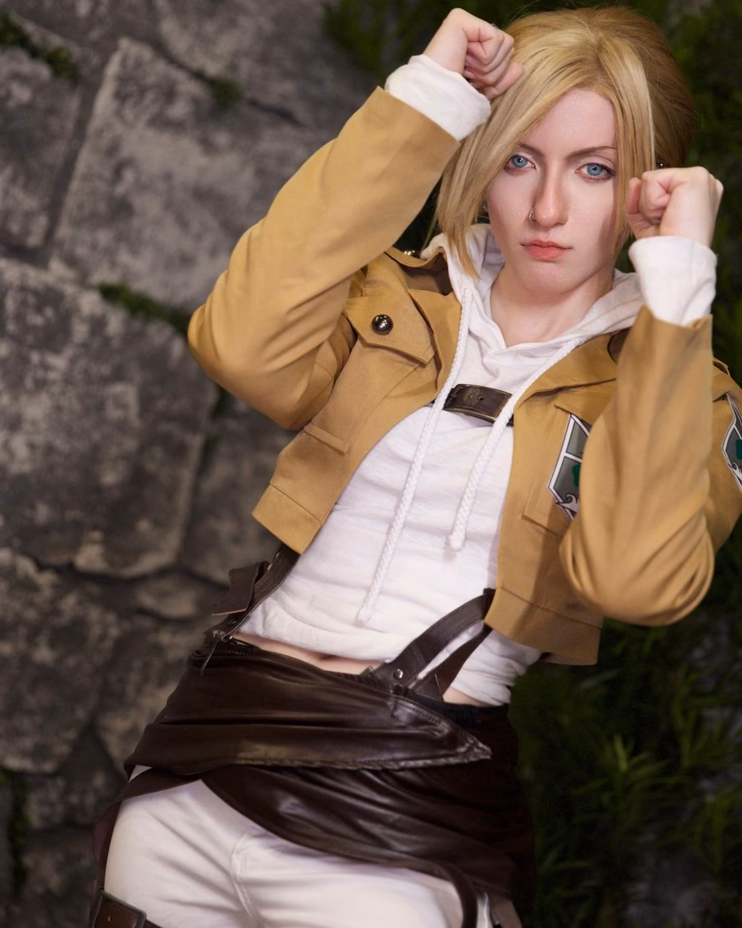Akemy Sama as Annie Leonhart — cosplay photo 5 of 13