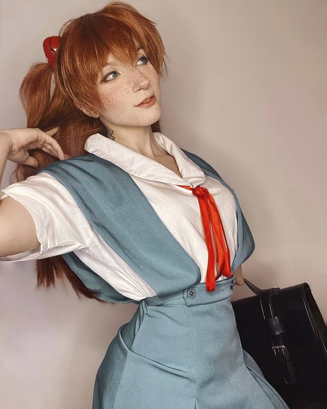 Akemy Sama as Asuka Langley Soryu — cosplay photo 3 of 6