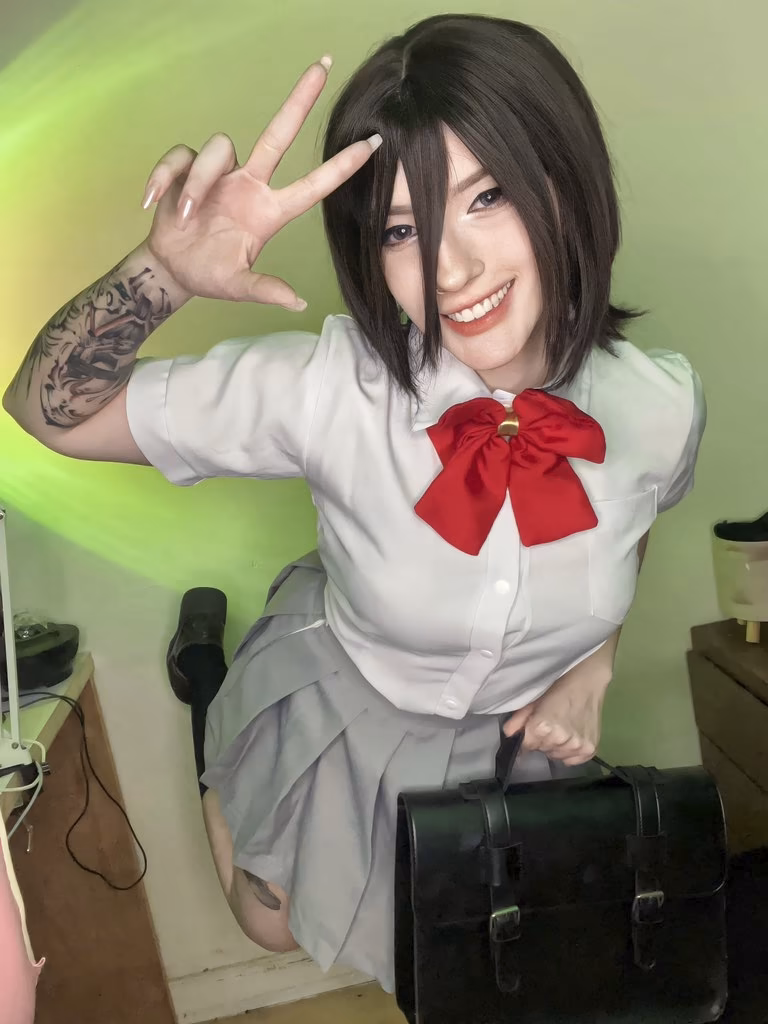 Akemy Sama as Rukia Kuchiki — cosplay photo 6 of 8
