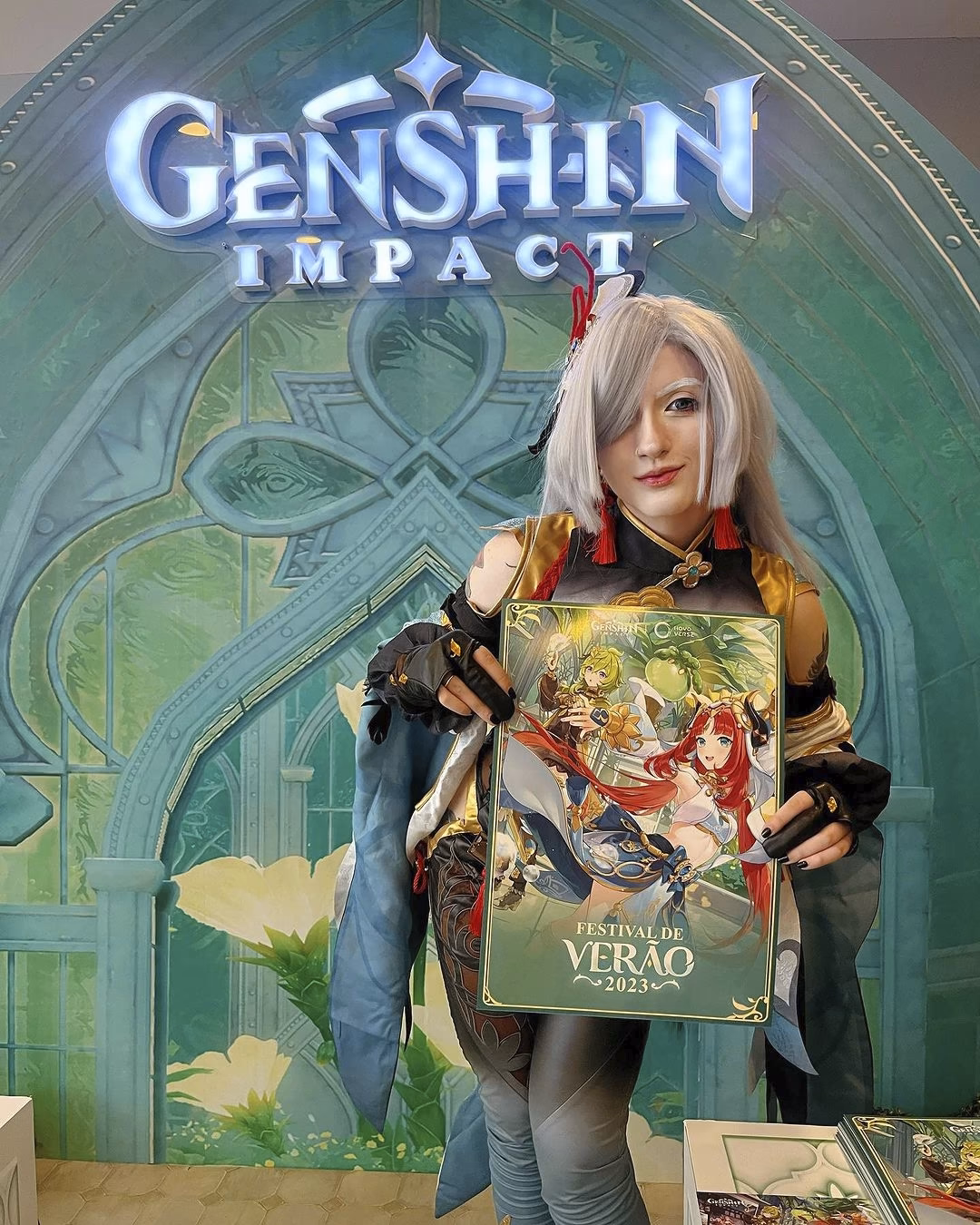 Akemy Sama as Shenhe — cosplay photo 5 of 11
