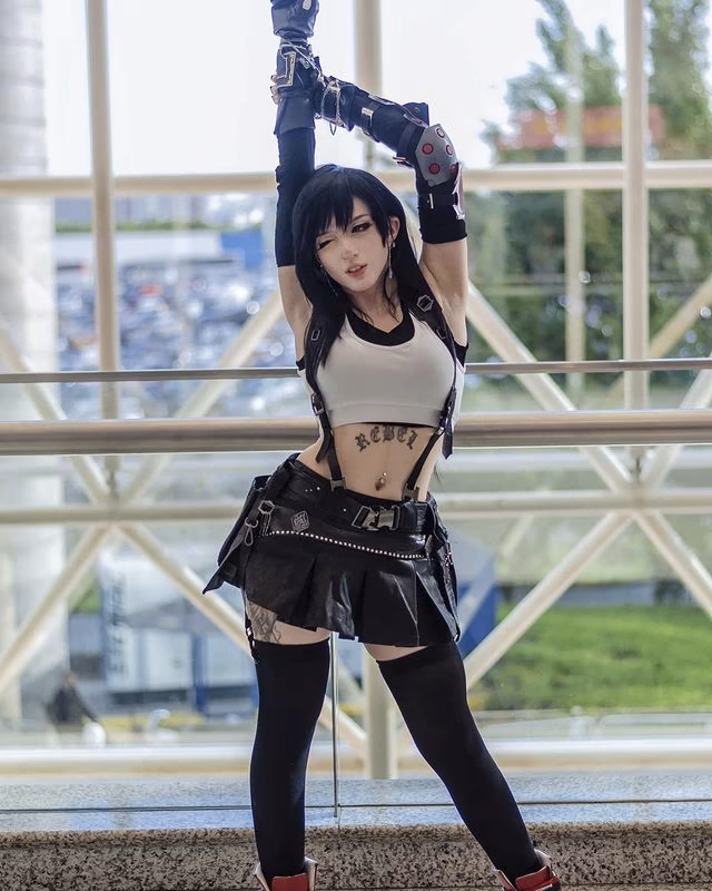 Akemy Sama as Tifa Lockhart — cosplay photo 2 of 14
