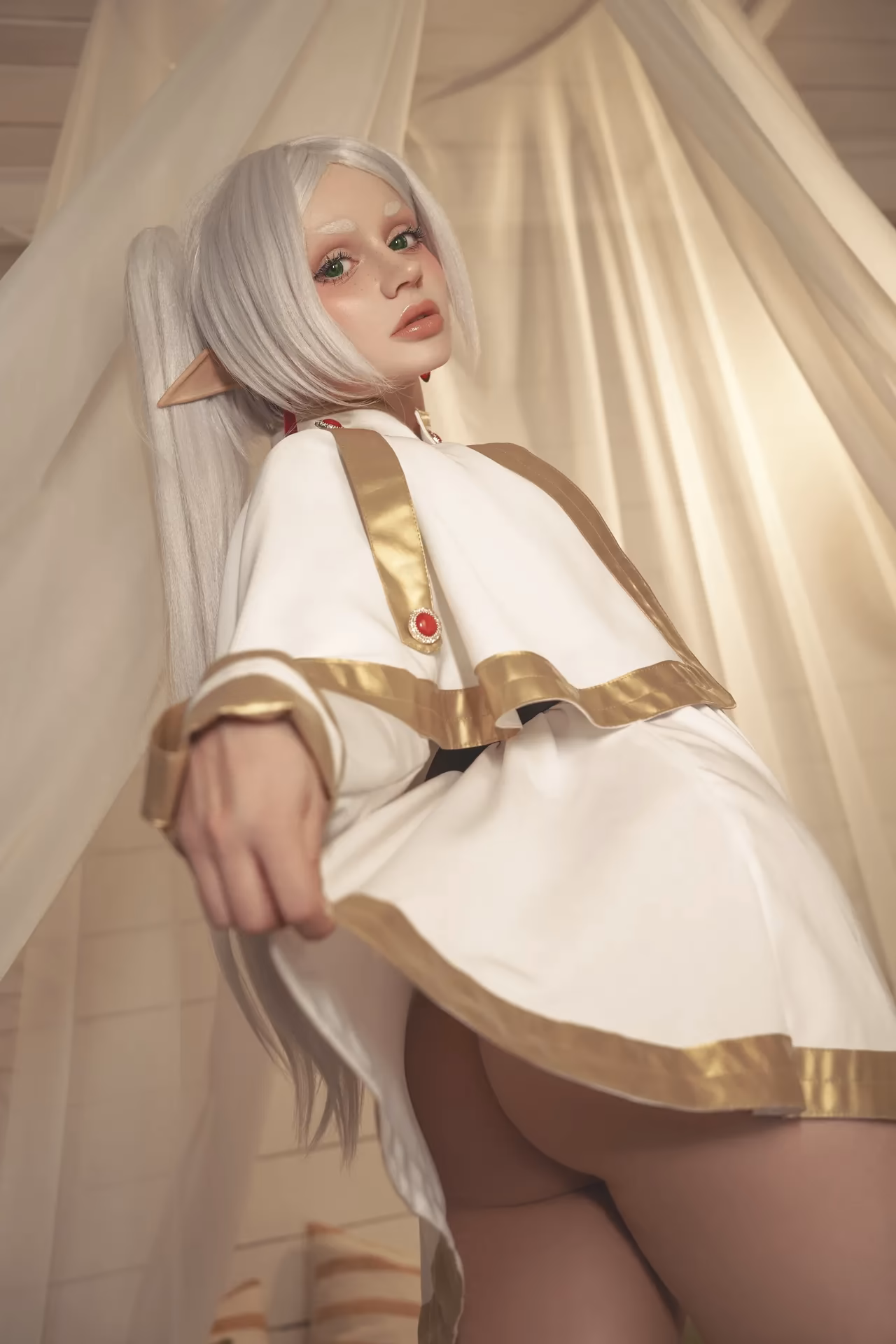 Alcololi as Frieren — cosplay photo 14 of 89