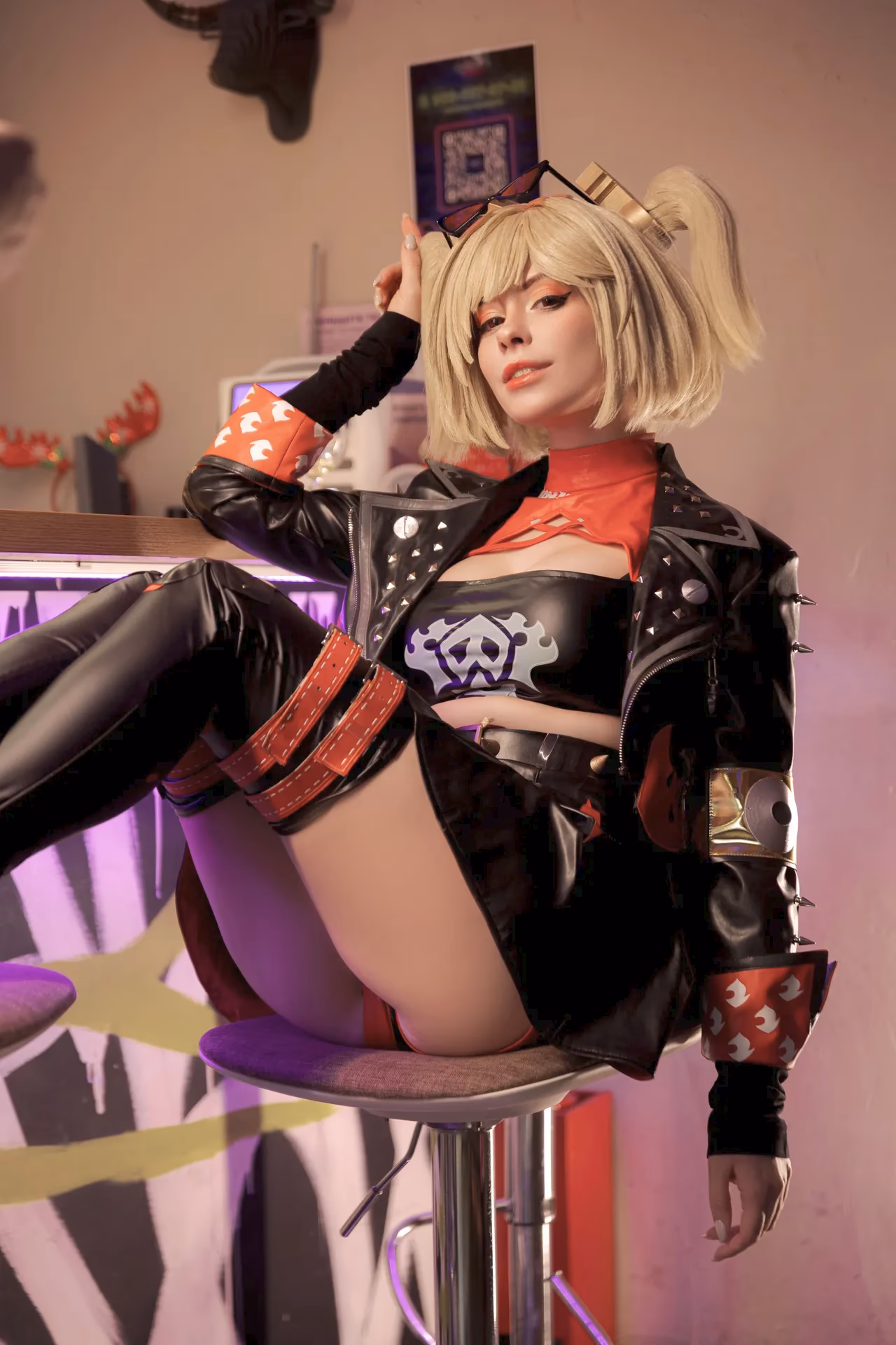 Aleksandra Bodler as Burnice White — cosplay photo 2 of 33