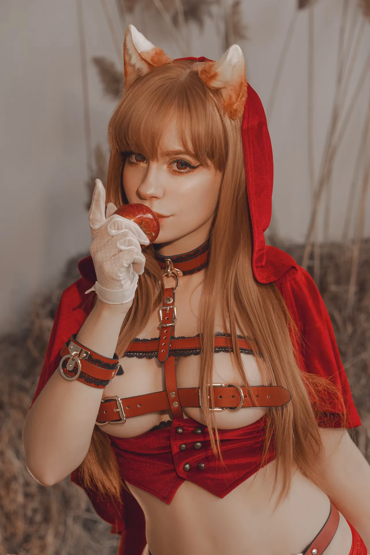 Aleksandra Bodler as Holo — cosplay photo 12 of 33