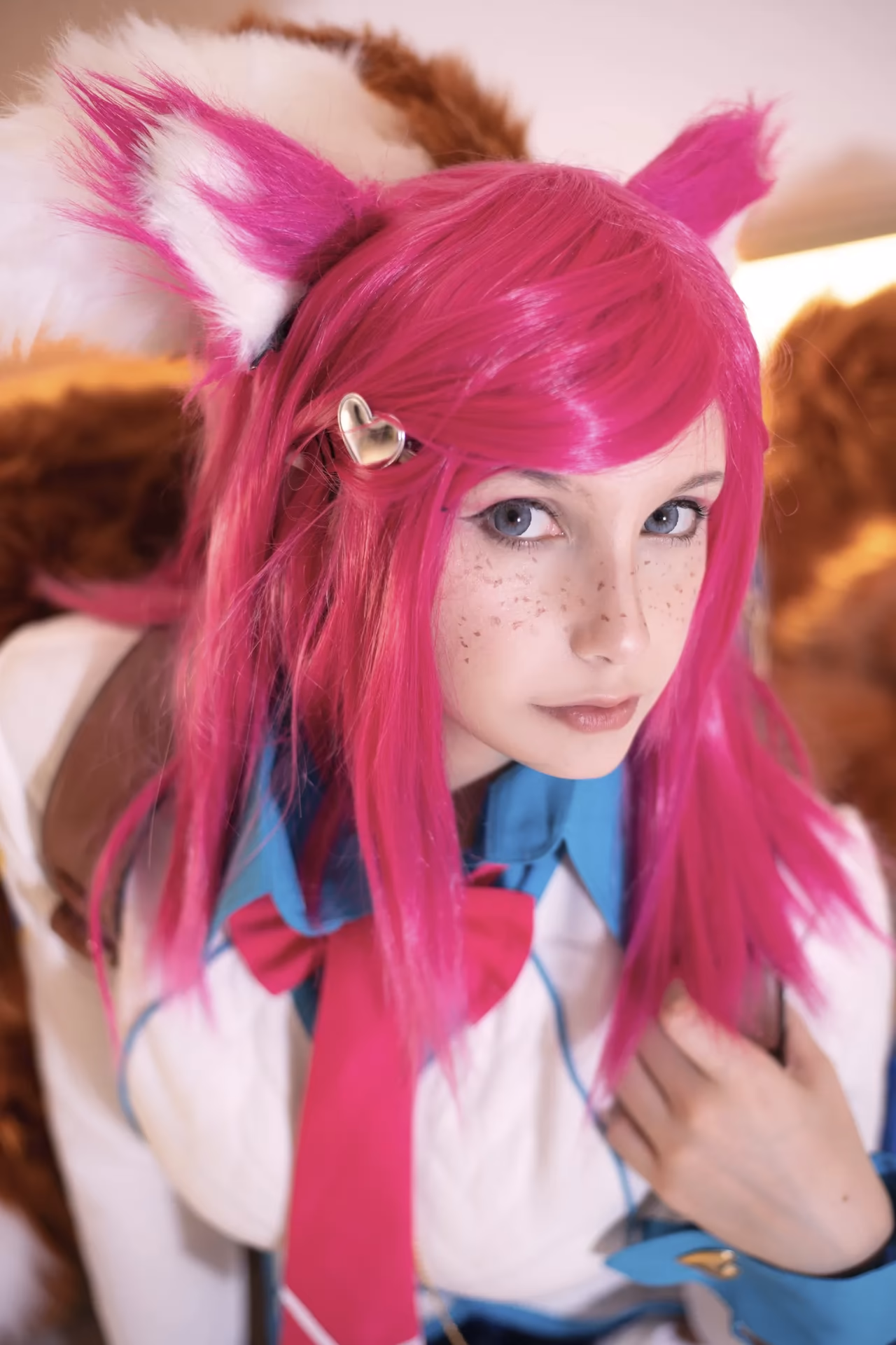 Alexandre is Fluffy as Ahri — cosplay photo 3 of 8