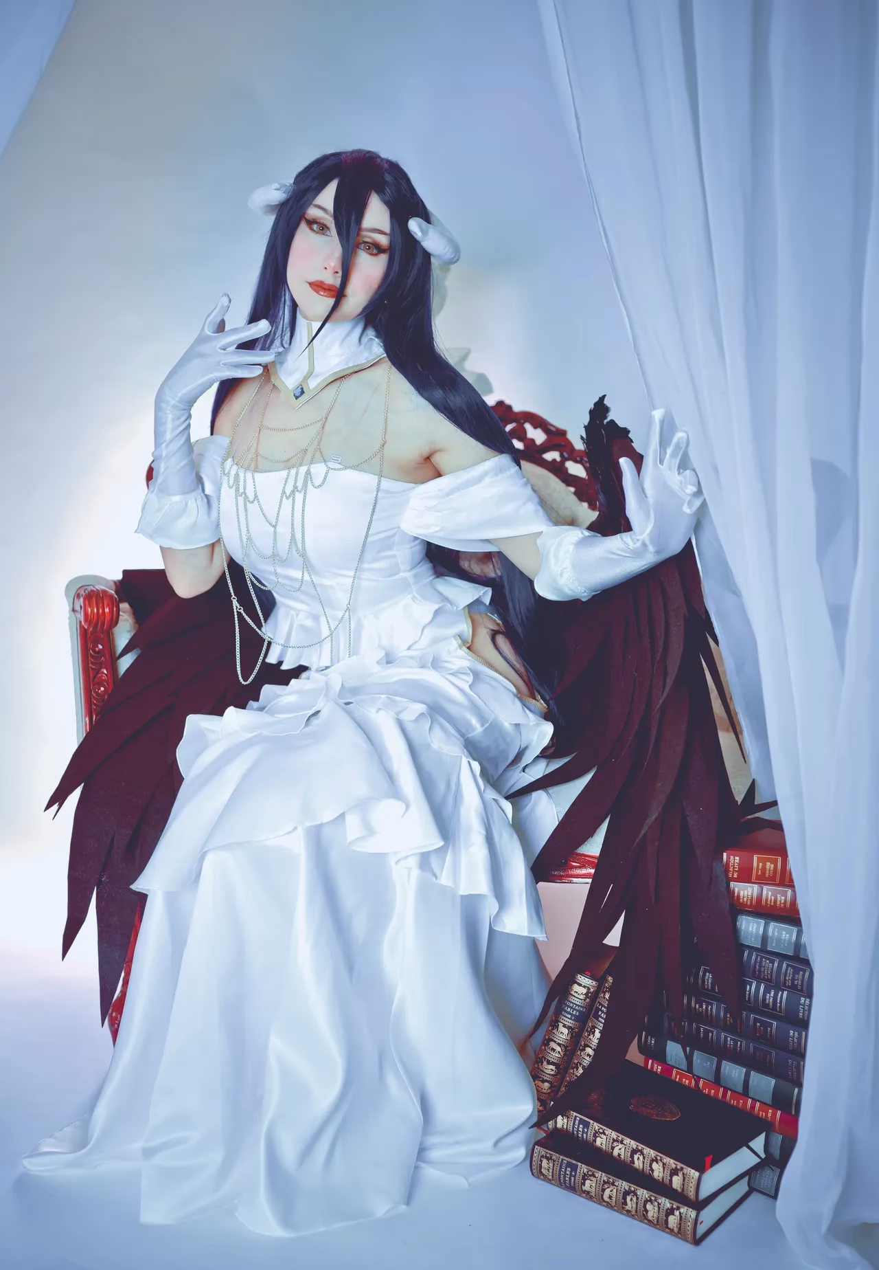 Alexandre is Fluffy as Albedo — cosplay photo 2 of 20