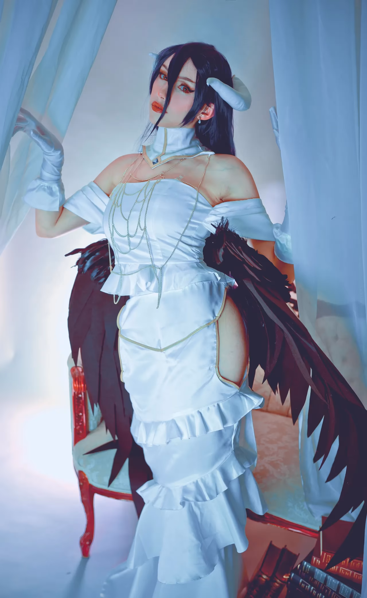 Alexandre is Fluffy as Albedo — cosplay photo 7 of 20