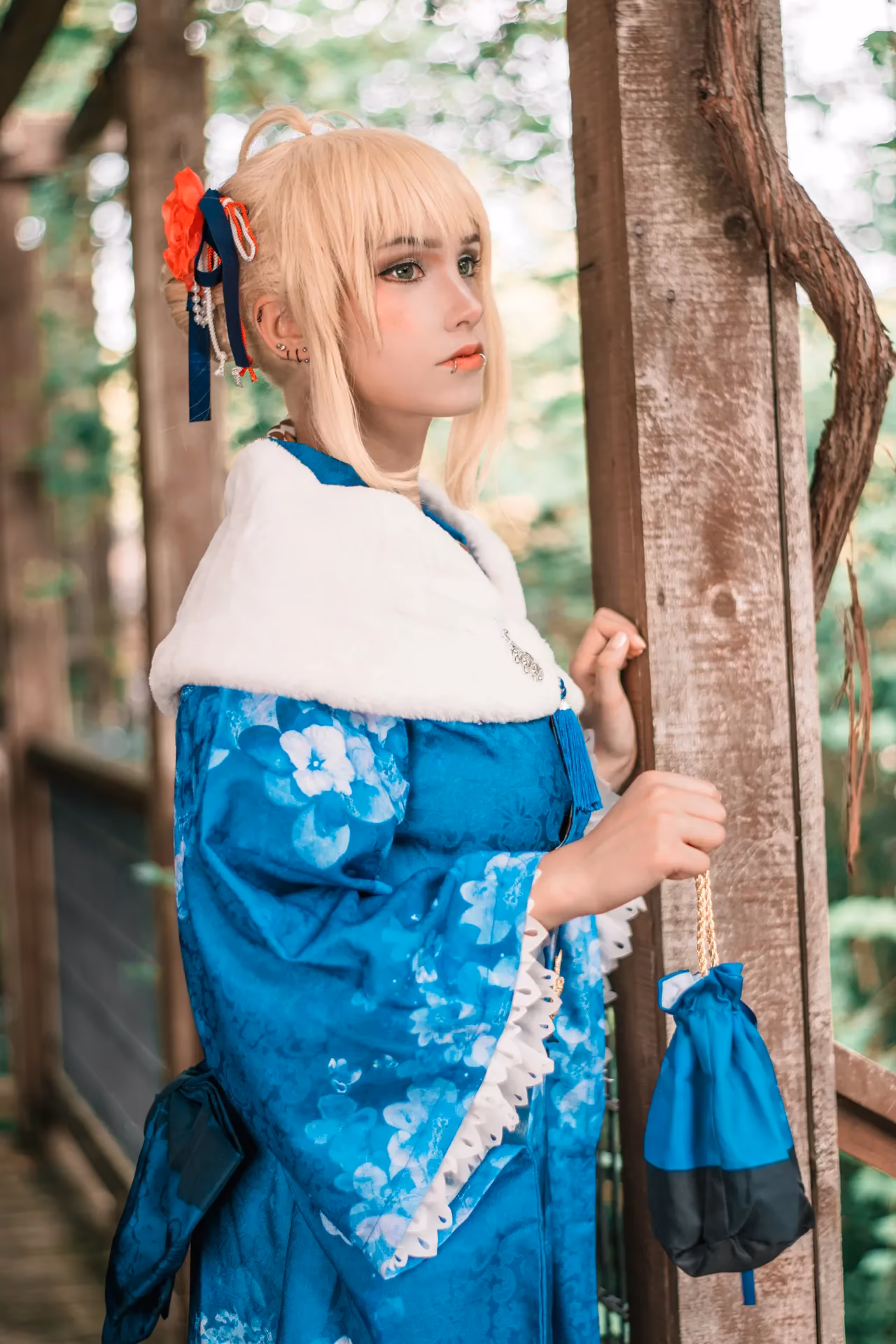 Alexandre is Fluffy as Artoria Pendragon — cosplay photo 5 of 16