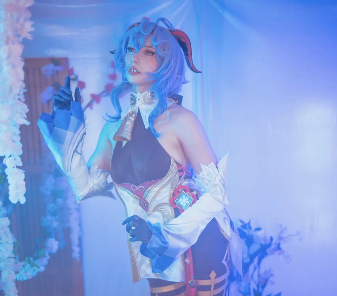 Alexandre is Fluffy as Ganyu — cosplay photo 6 of 20