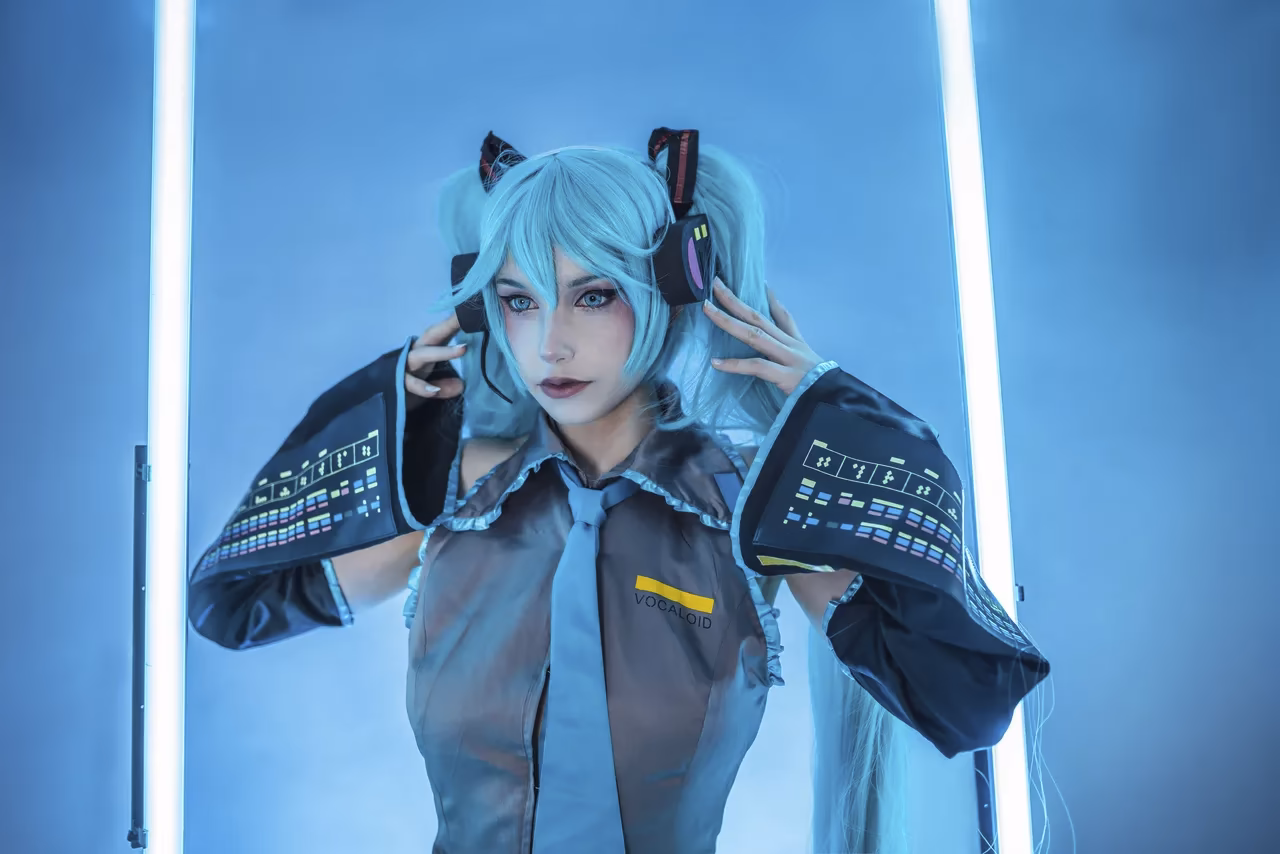Alexandre is Fluffy as Hatsune Miku — cosplay photo 4 of 10