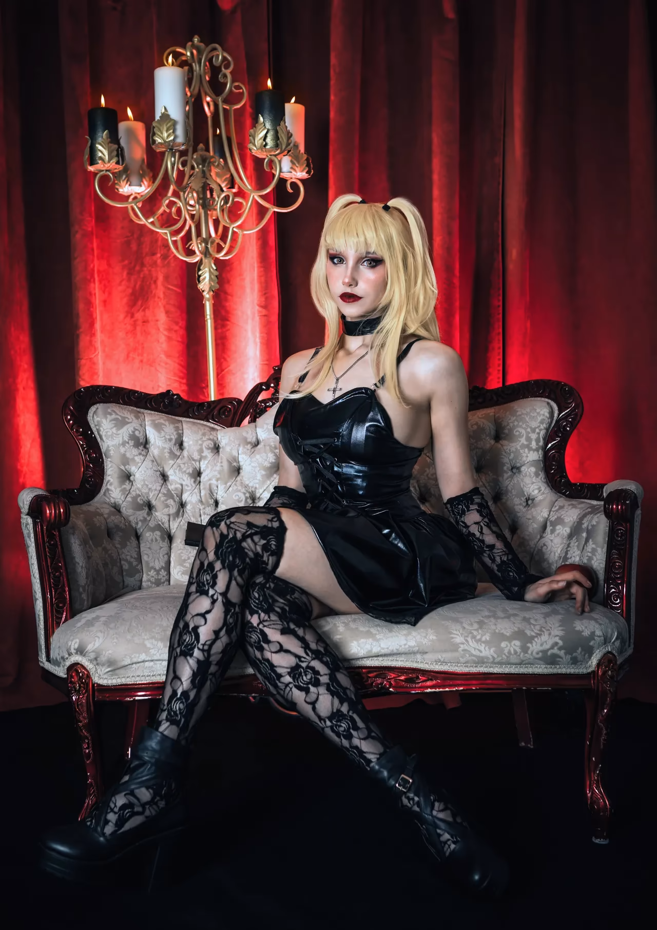 Alexandre is Fluffy as Misa Amane — cosplay photo 8 of 10