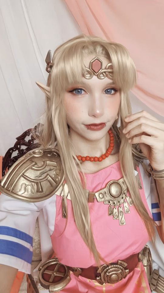 Alexandre is Fluffy - Princess Zelda - The Legend of Zelda - Cosplay Gallery - 10 Images preview