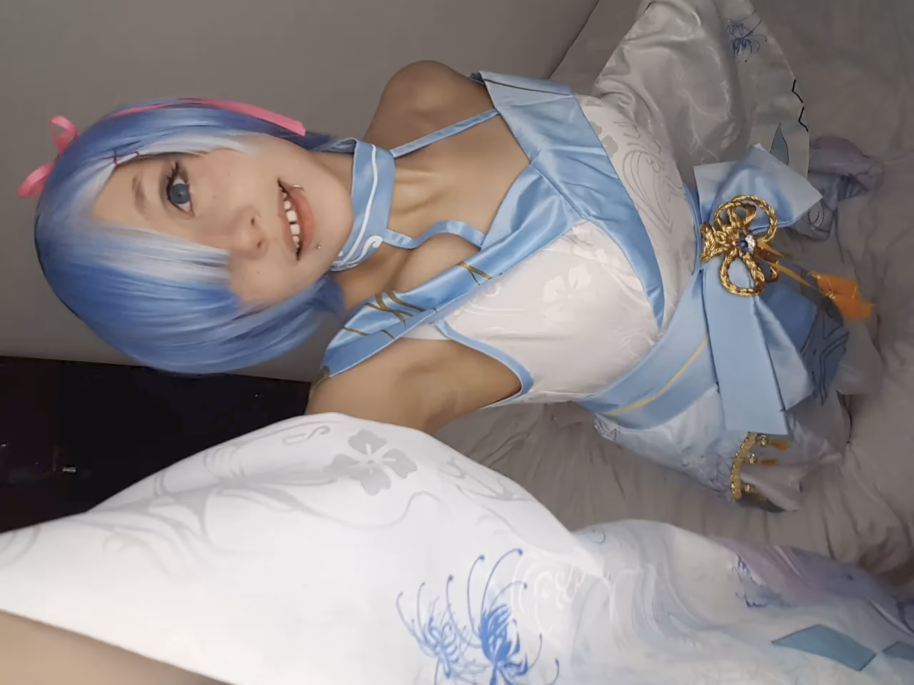 Alexandre is Fluffy as Rem — cosplay photo 18 of 20