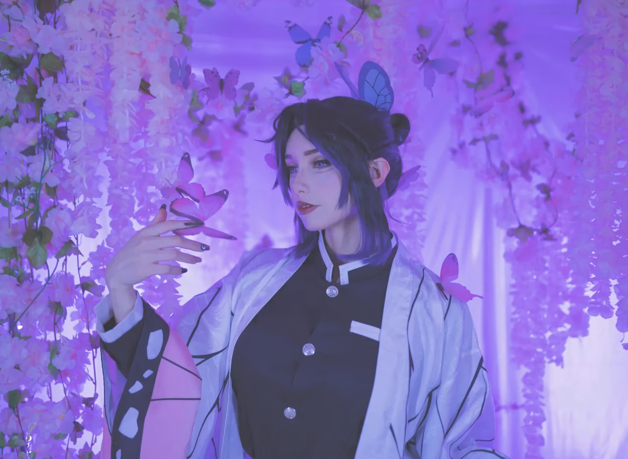 Alexandre is Fluffy as Shinobu Kocho — cosplay photo 1 of 25