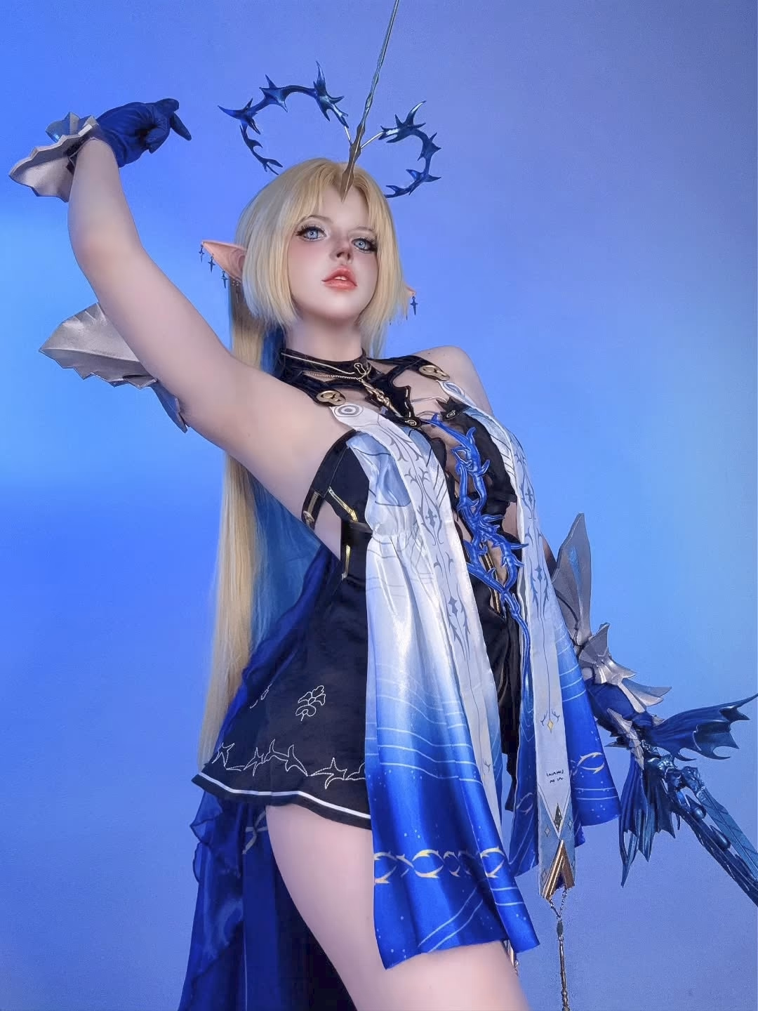 Alexy Sky as Fleurdelys — cosplay photo 2 of 16