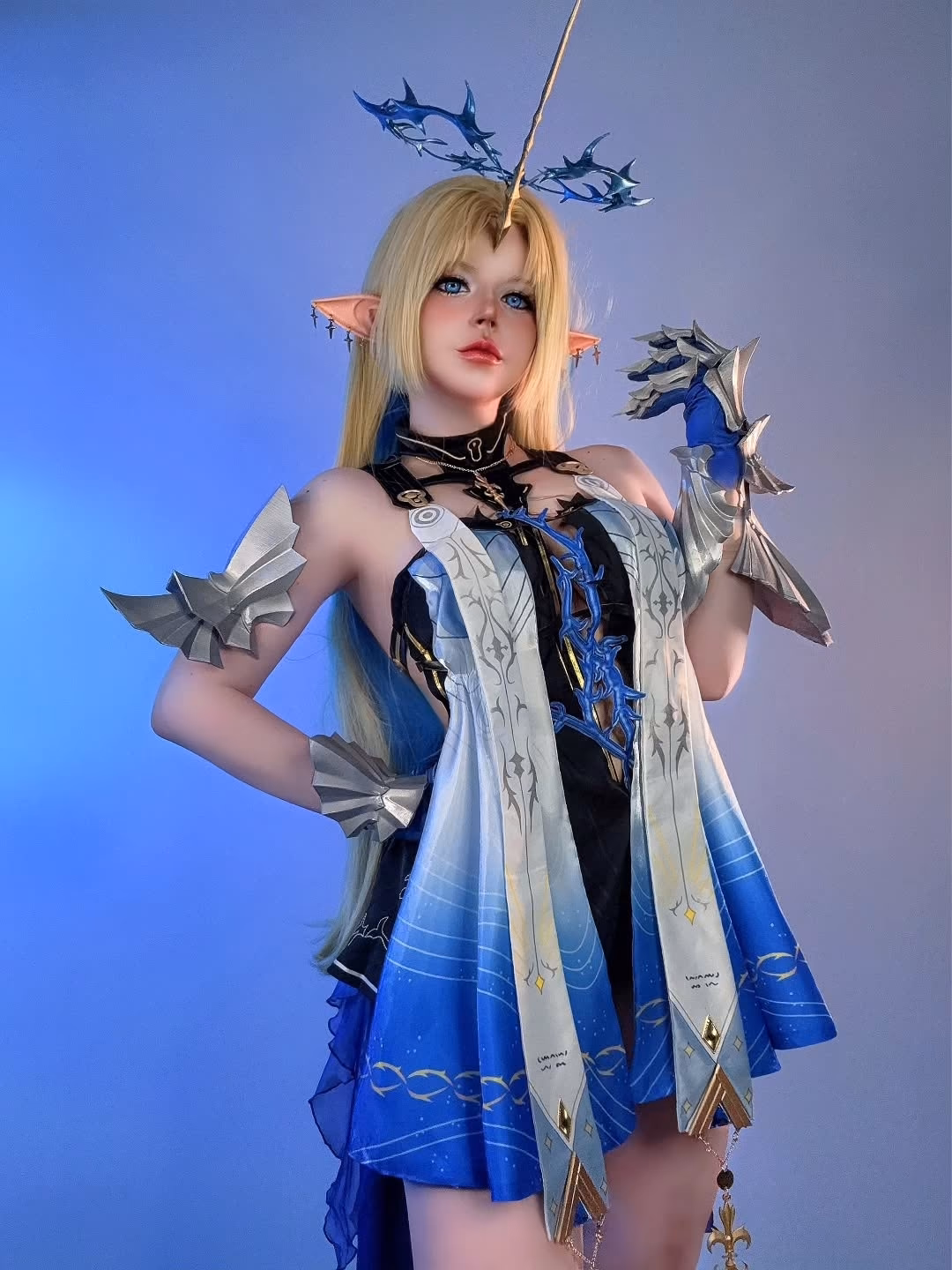 Alexy Sky as Fleurdelys — cosplay photo 4 of 16
