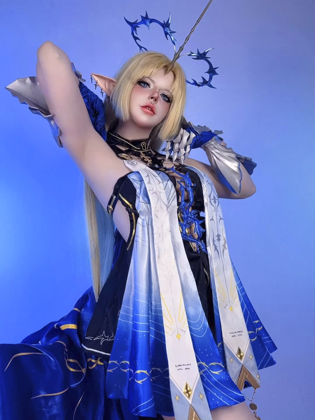 Alexy Sky as Fleurdelys — cosplay photo 6 of 16