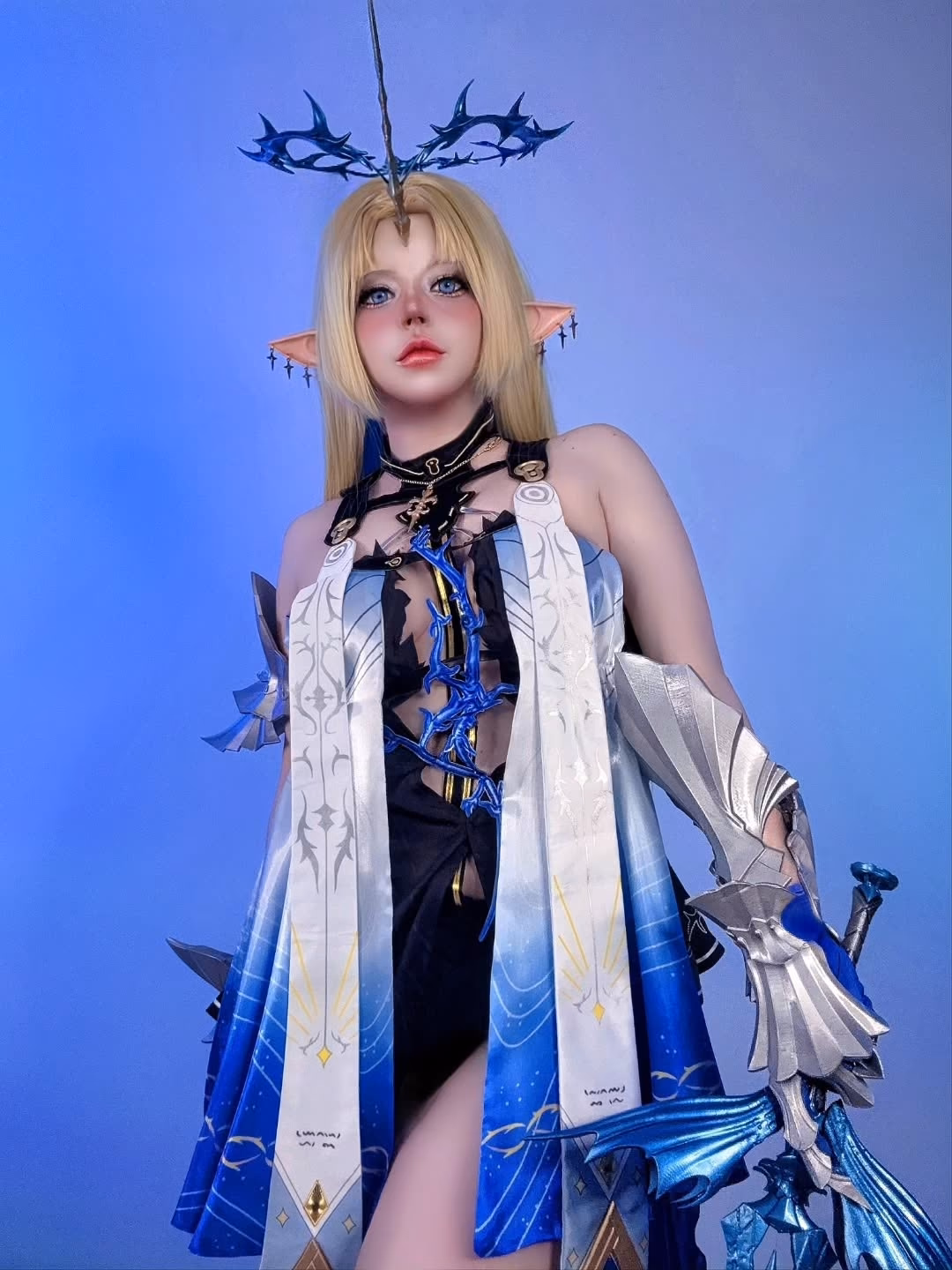 Alexy Sky as Fleurdelys — cosplay photo 7 of 16