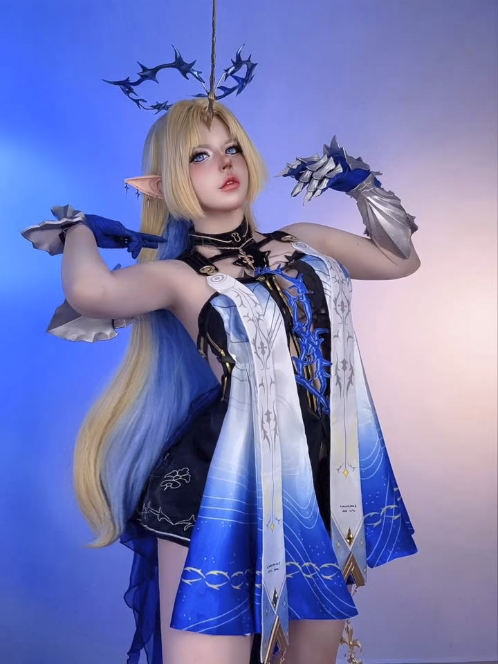 Alexy Sky as Fleurdelys — cosplay photo 9 of 16