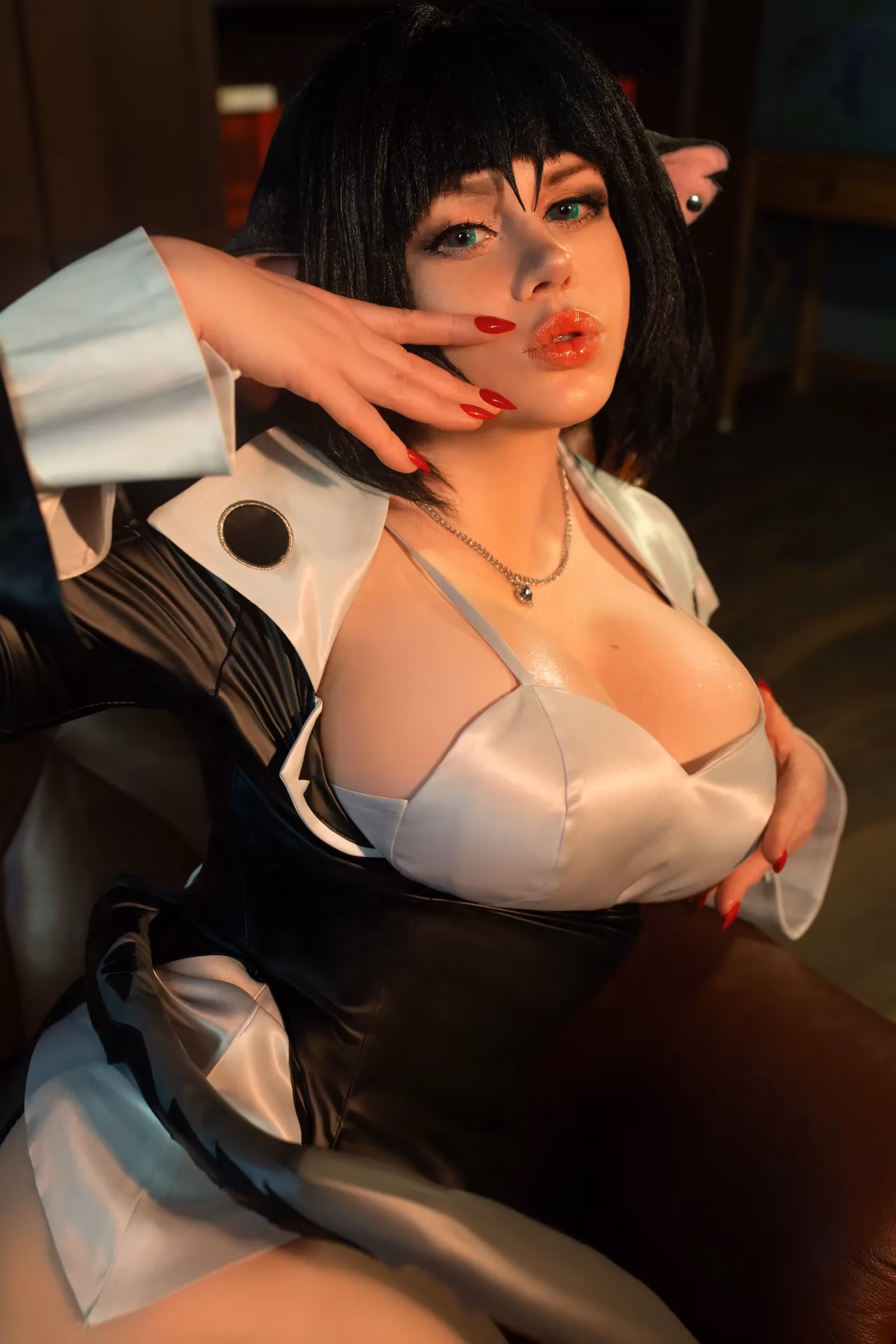 Alice Cosplay as Jane Doe — cosplay photo 9 of 51
